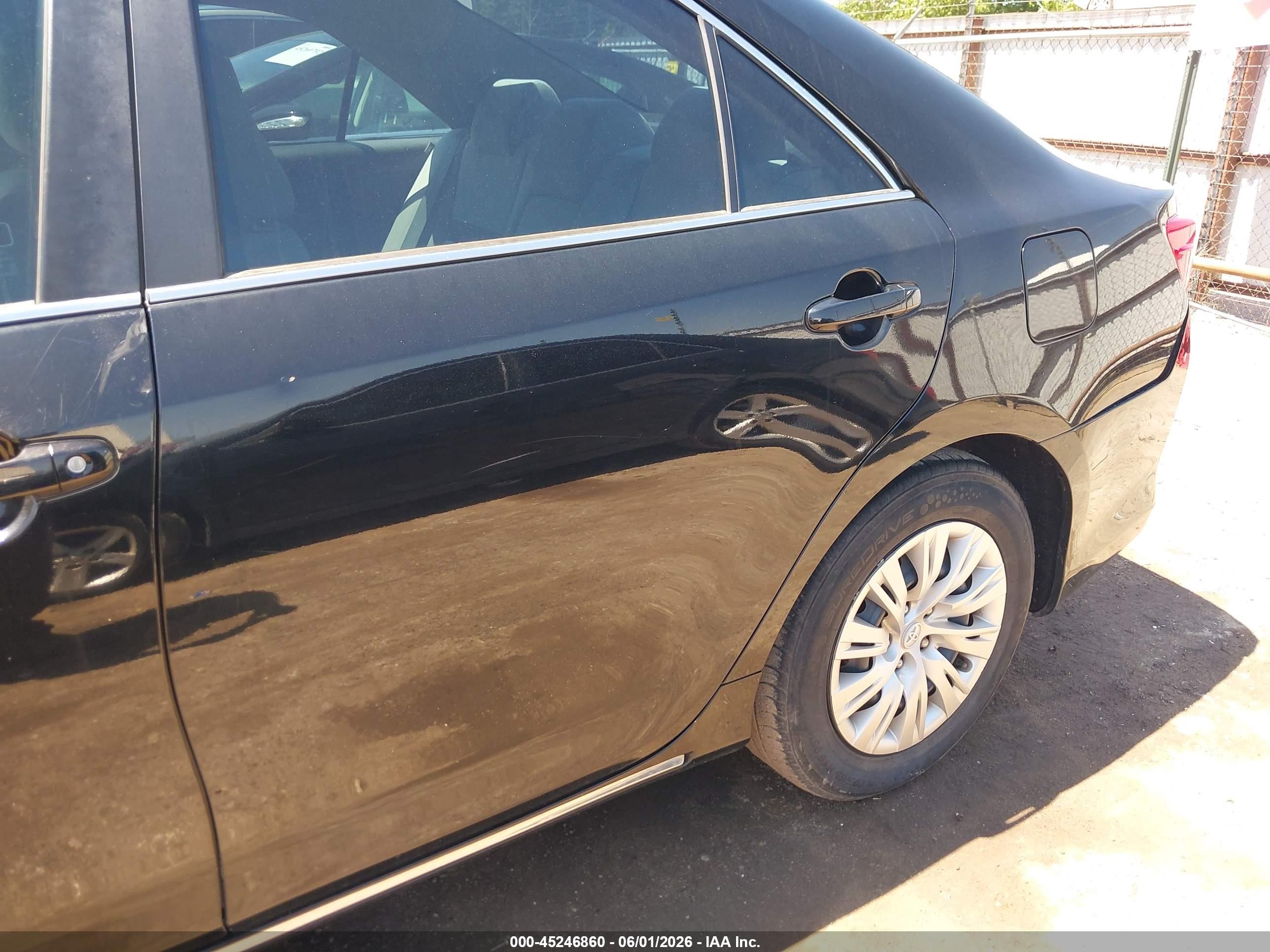 2014 Toyota Camry Le Black vin: 4T4BF1FK7ER426615