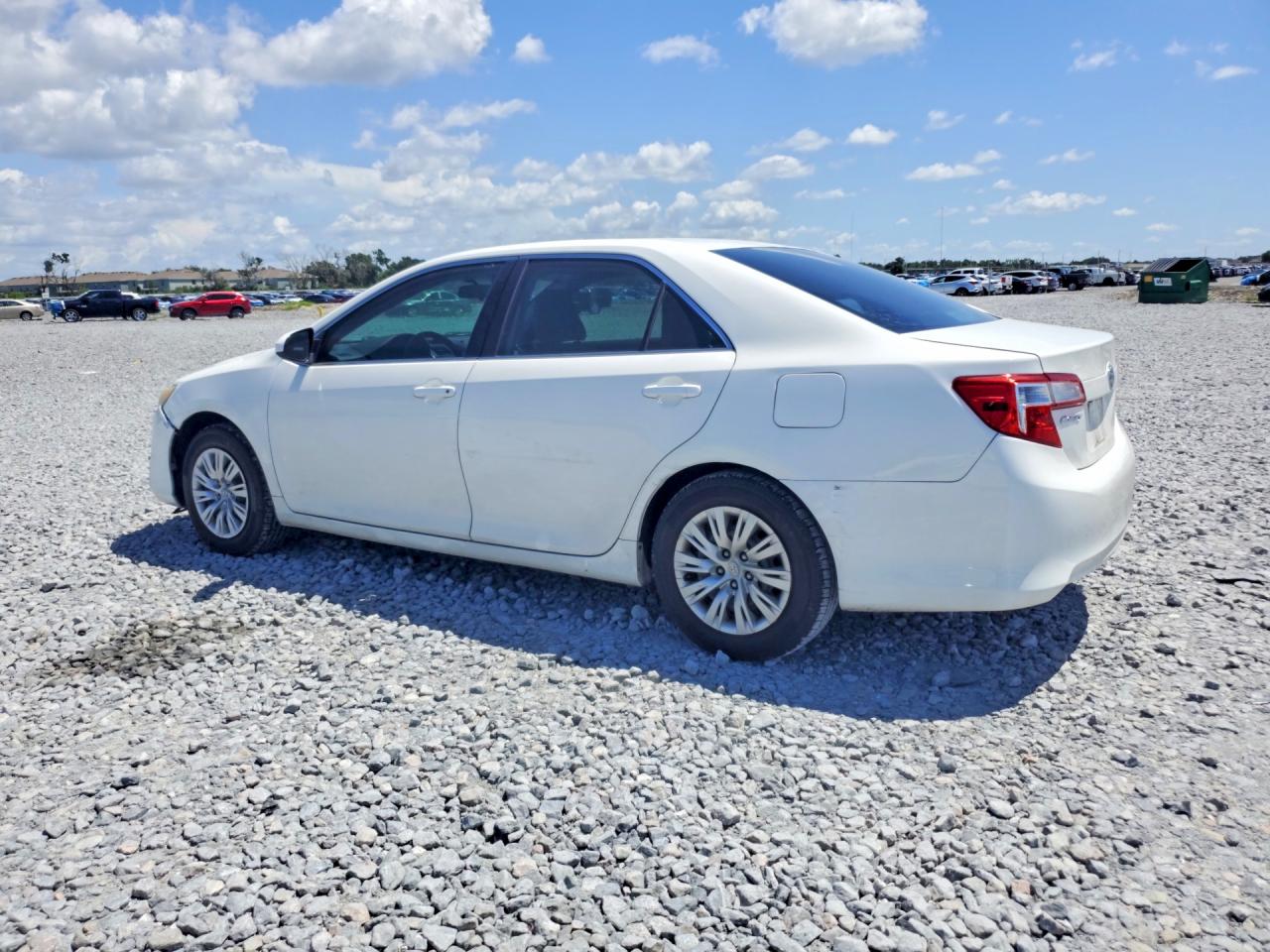 2014 Toyota Camry L White vin: 4T4BF1FK7ER432091