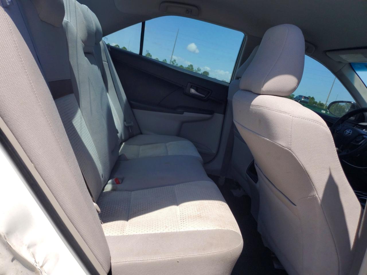 2014 Toyota Camry L White vin: 4T4BF1FK7ER432091