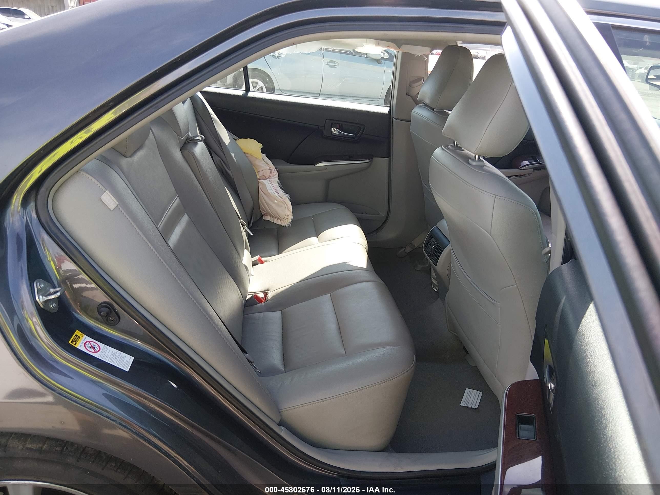 2014 Toyota Camry Xle Gray vin: 4T4BF1FK7ER439073