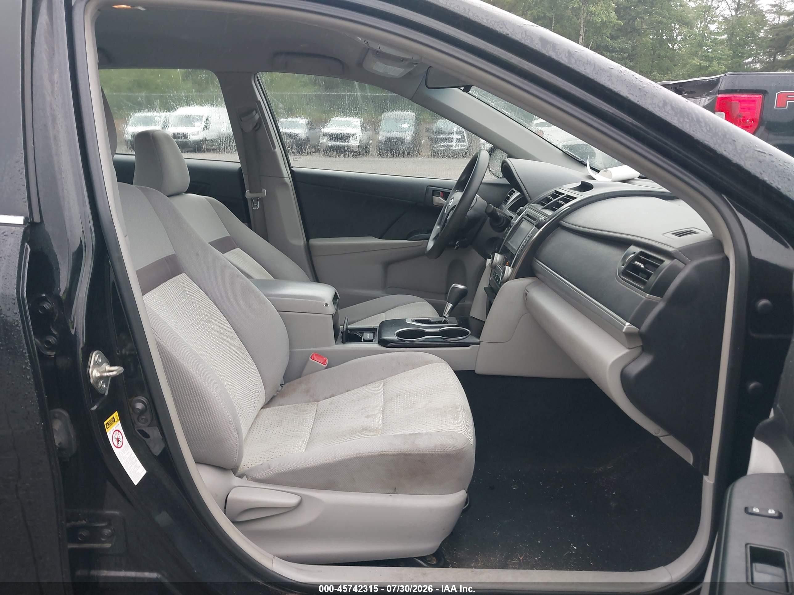 2014 Toyota Camry Le Black vin: 4T4BF1FK7ER439591
