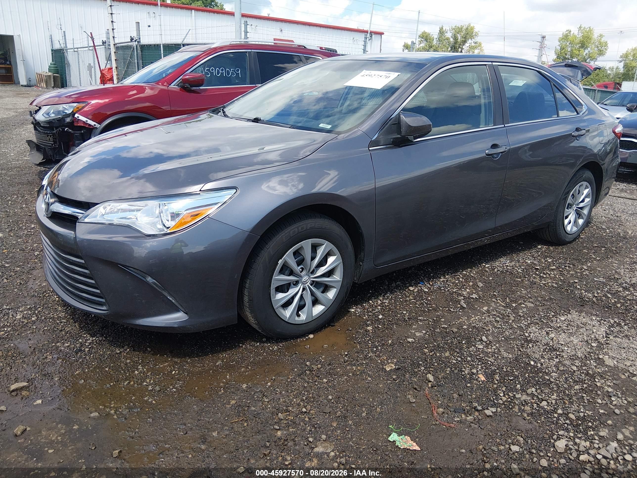 2015 Toyota Camry Le Серый vin: 4T4BF1FK7FR453749
