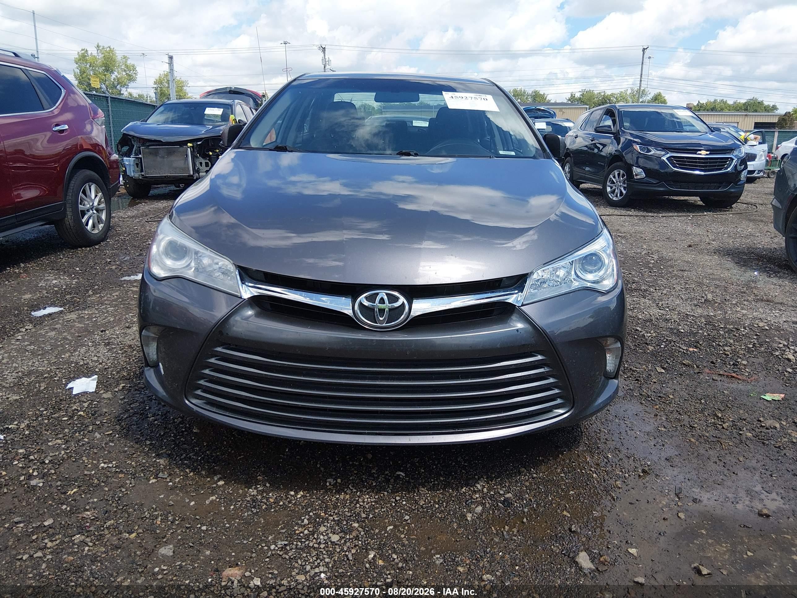 2015 Toyota Camry Le Серый vin: 4T4BF1FK7FR453749