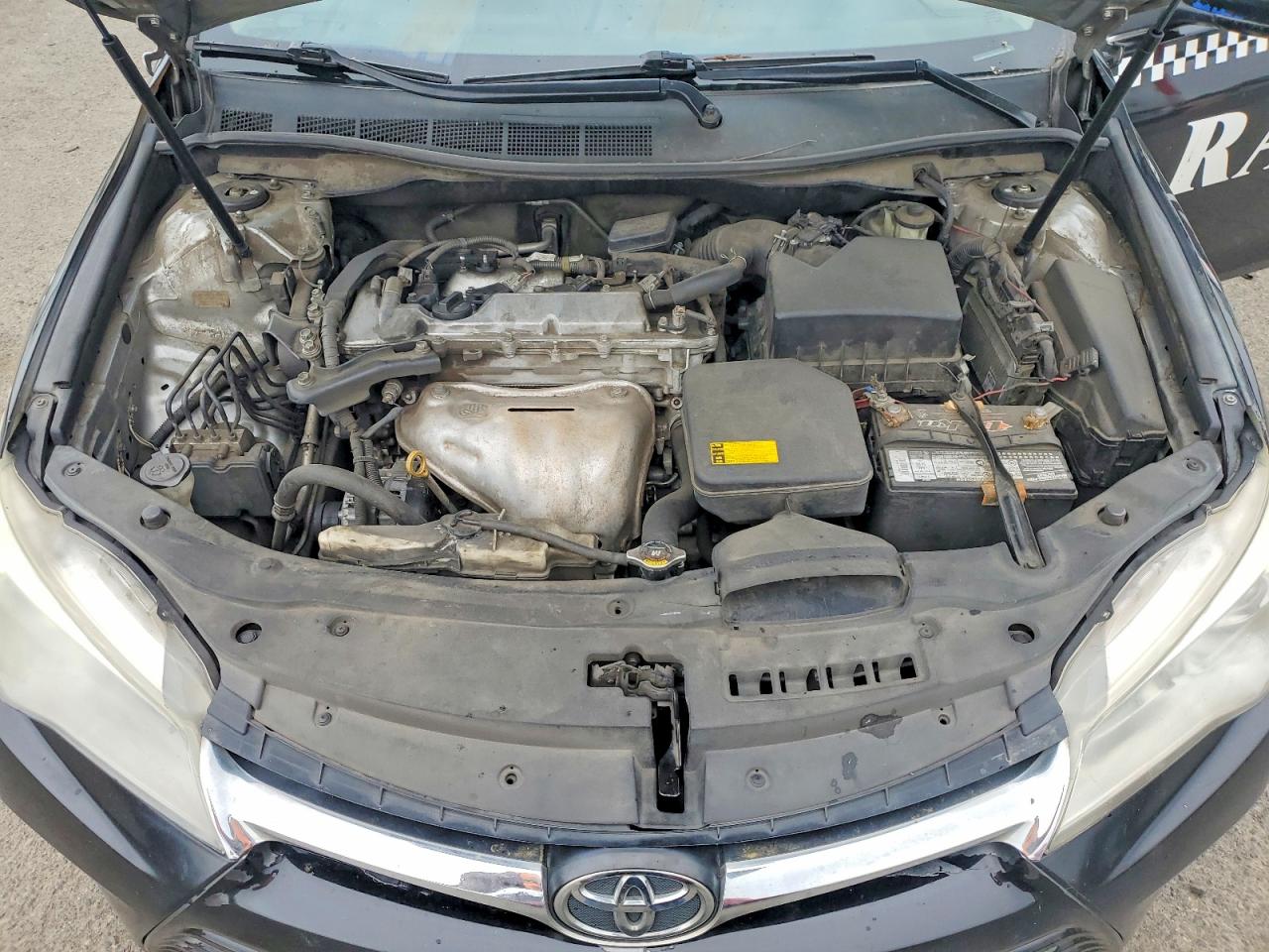 2015 Toyota Camry Le Two Tone vin: 4T4BF1FK7FR455873