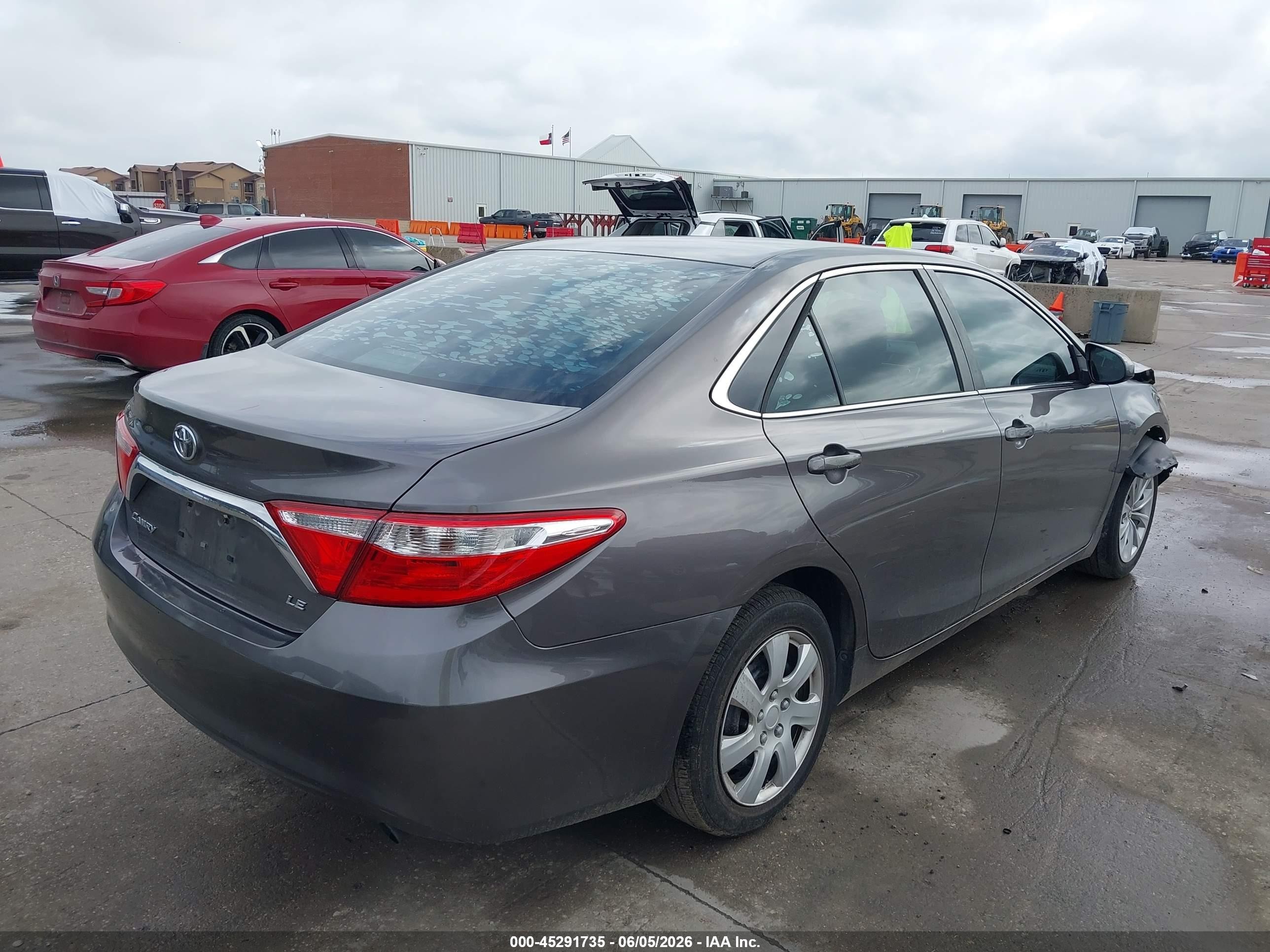 2015 Toyota Camry Le Gray vin: 4T4BF1FK7FR458837