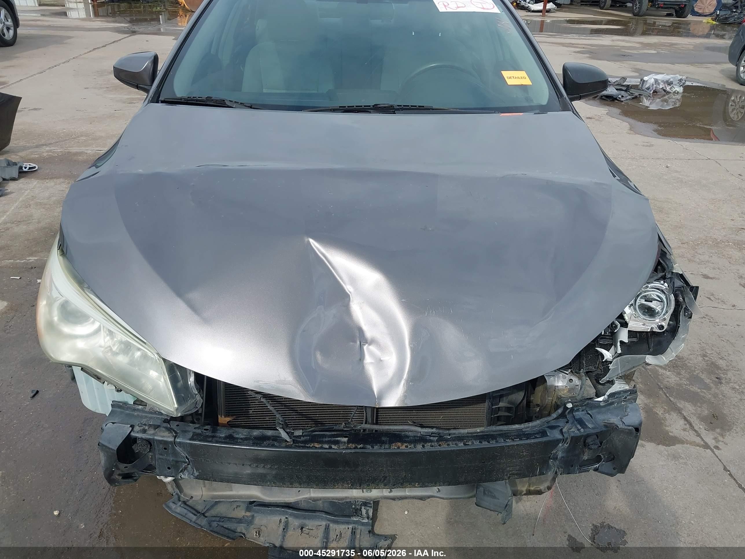 2015 Toyota Camry Le Gray vin: 4T4BF1FK7FR458837