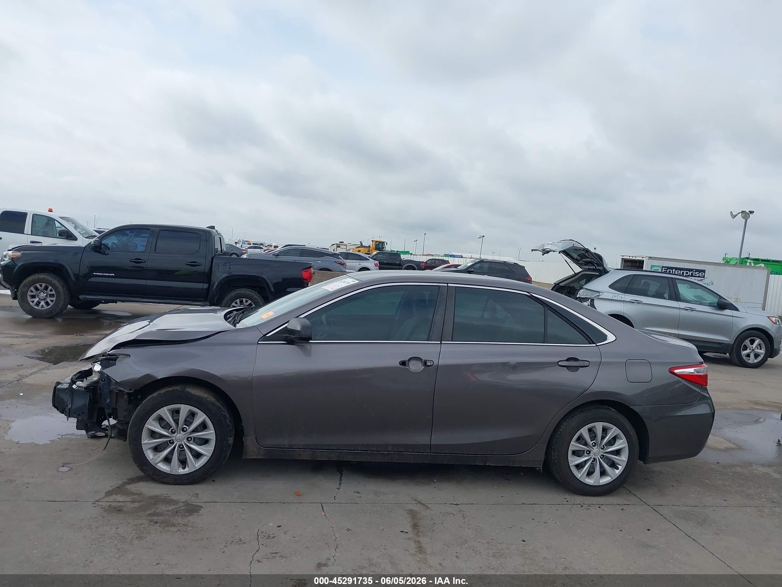 2015 Toyota Camry Le Gray vin: 4T4BF1FK7FR458837