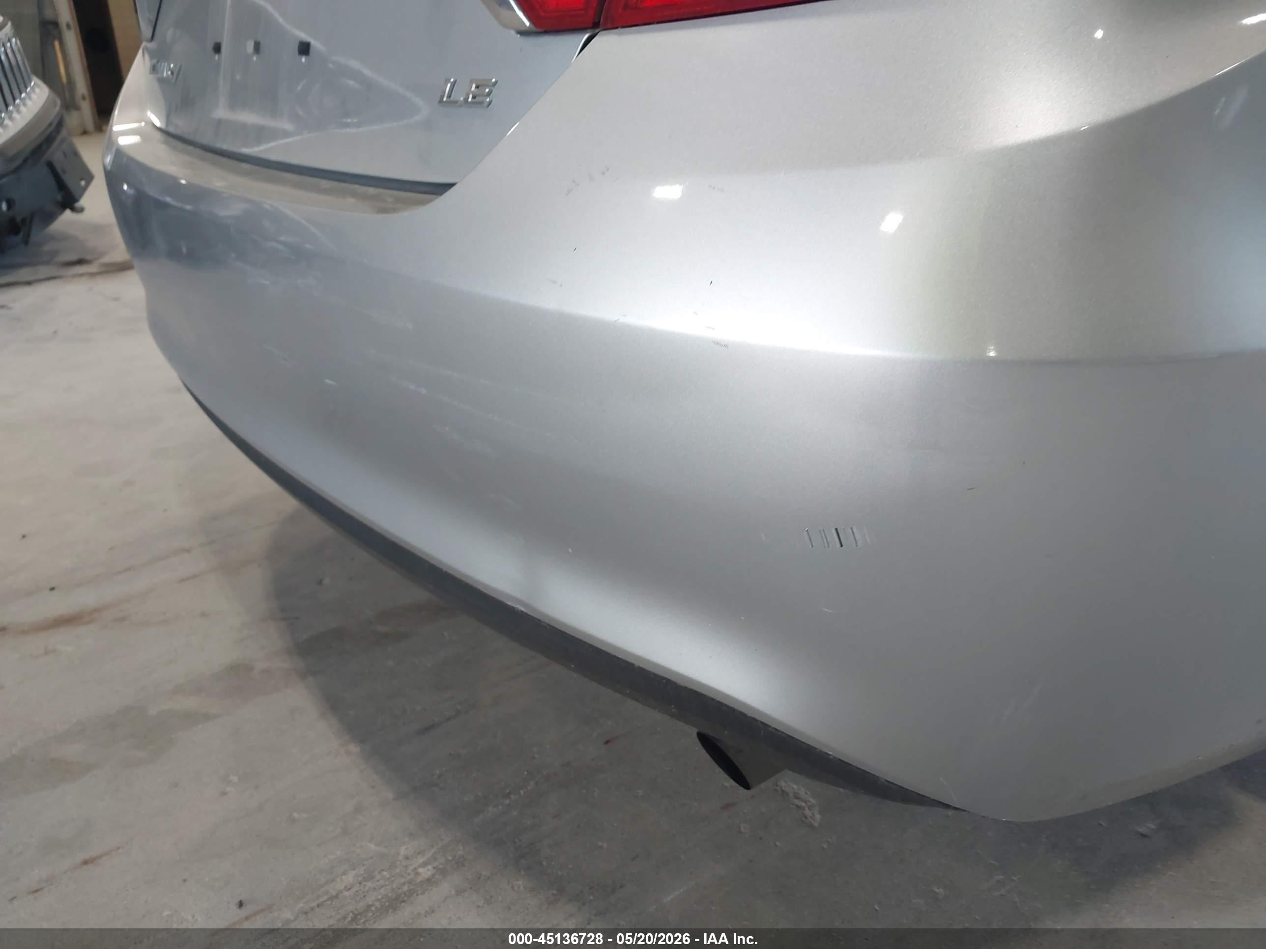 2015 Toyota Camry Le Silver vin: 4T4BF1FK7FR464489