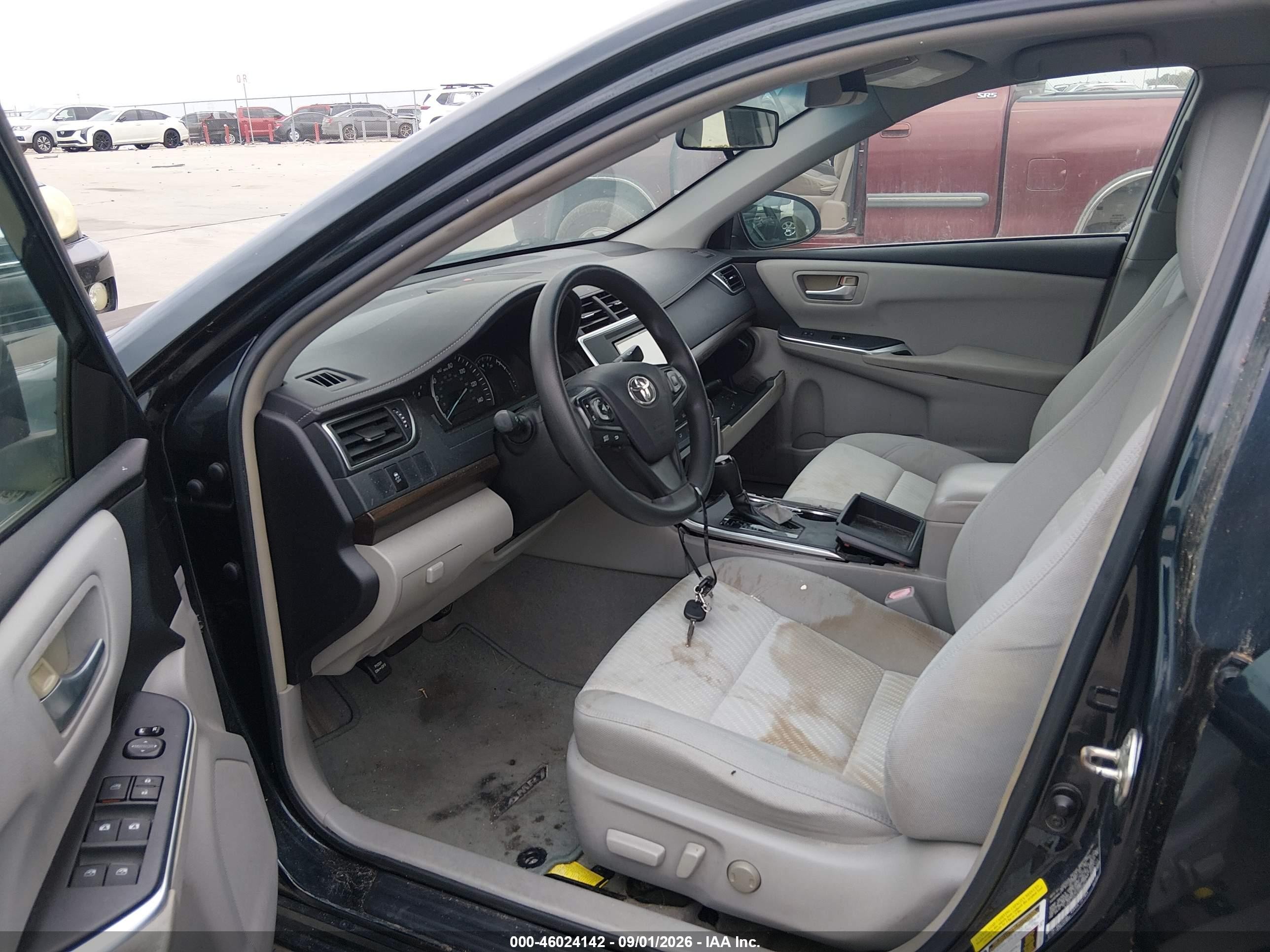 2015 Toyota Camry Le Dark Blue vin: 4T4BF1FK7FR465674