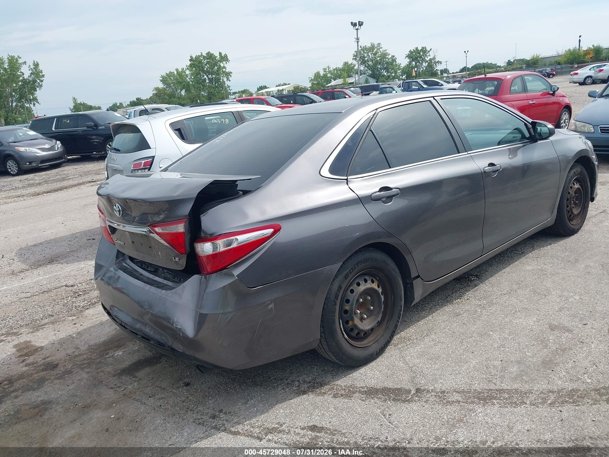 2015 Toyota Camry Le Серый vin: 4T4BF1FK7FR467487