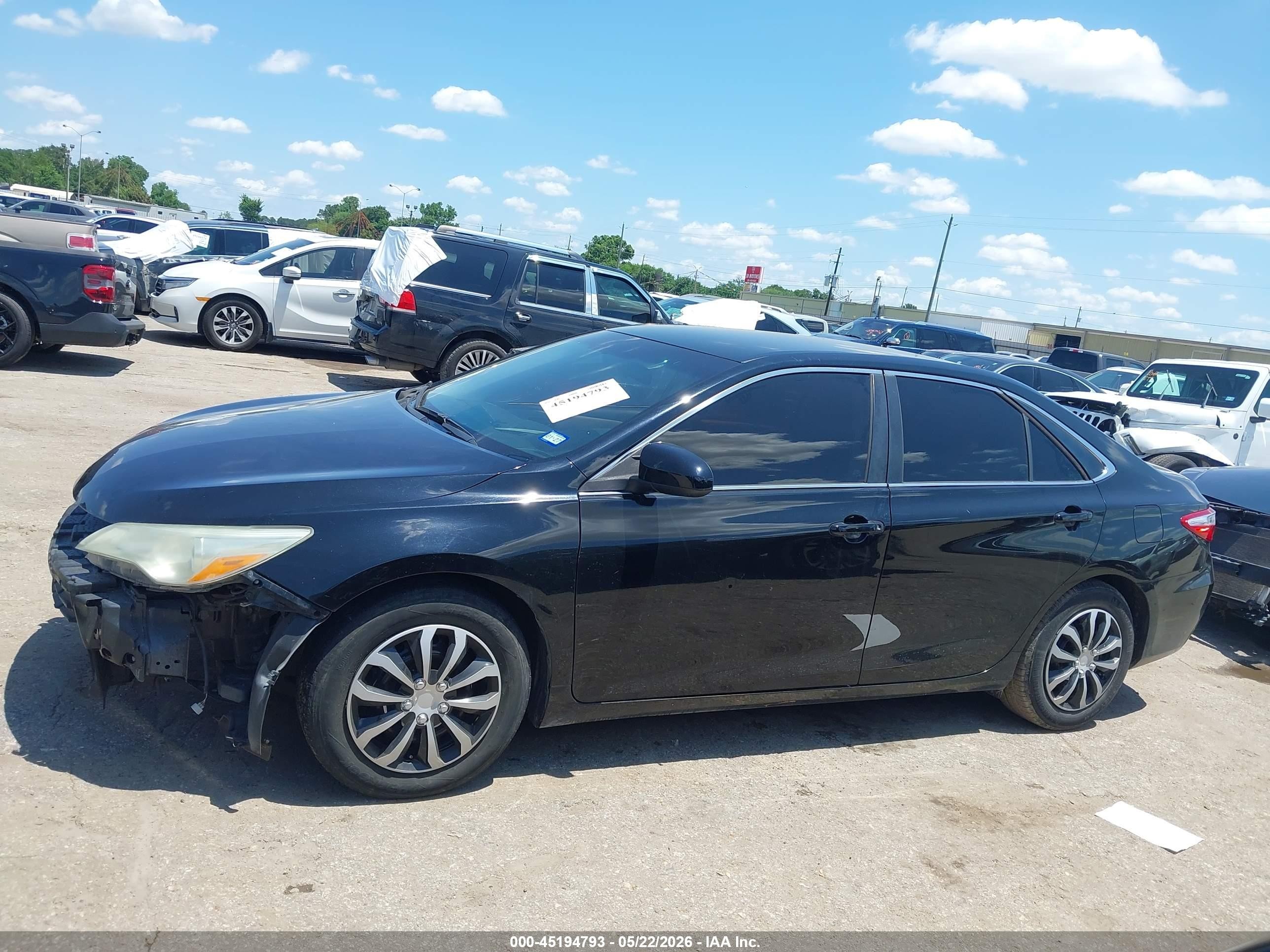 2015 Toyota Camry Le Black vin: 4T4BF1FK7FR474004