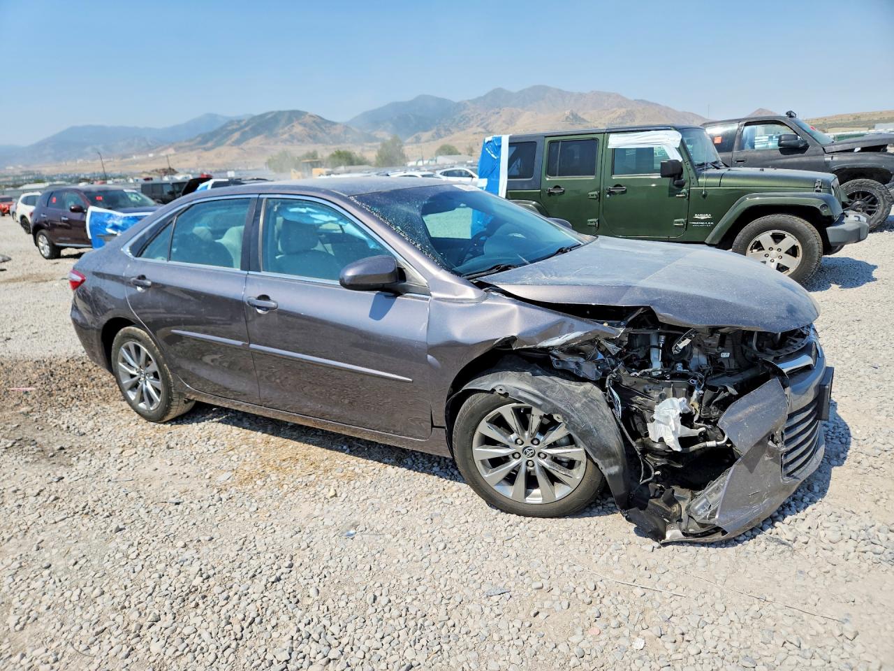 2015 Toyota Camry Xle Gray vin: 4T4BF1FK7FR490641