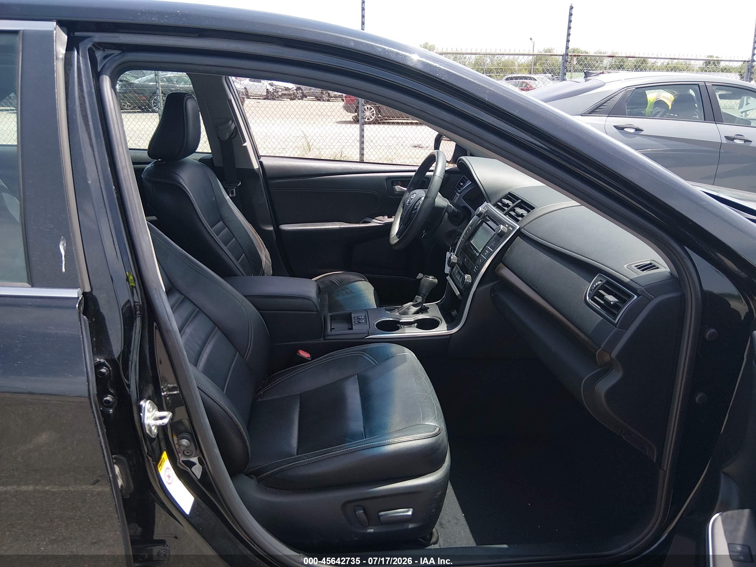 2015 Toyota Camry Xle Black vin: 4T4BF1FK7FR497394