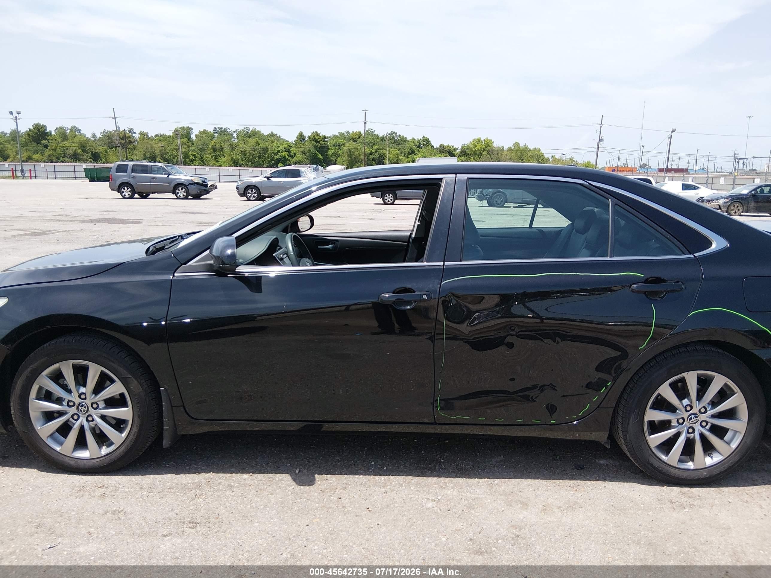 2015 Toyota Camry Xle Black vin: 4T4BF1FK7FR497394