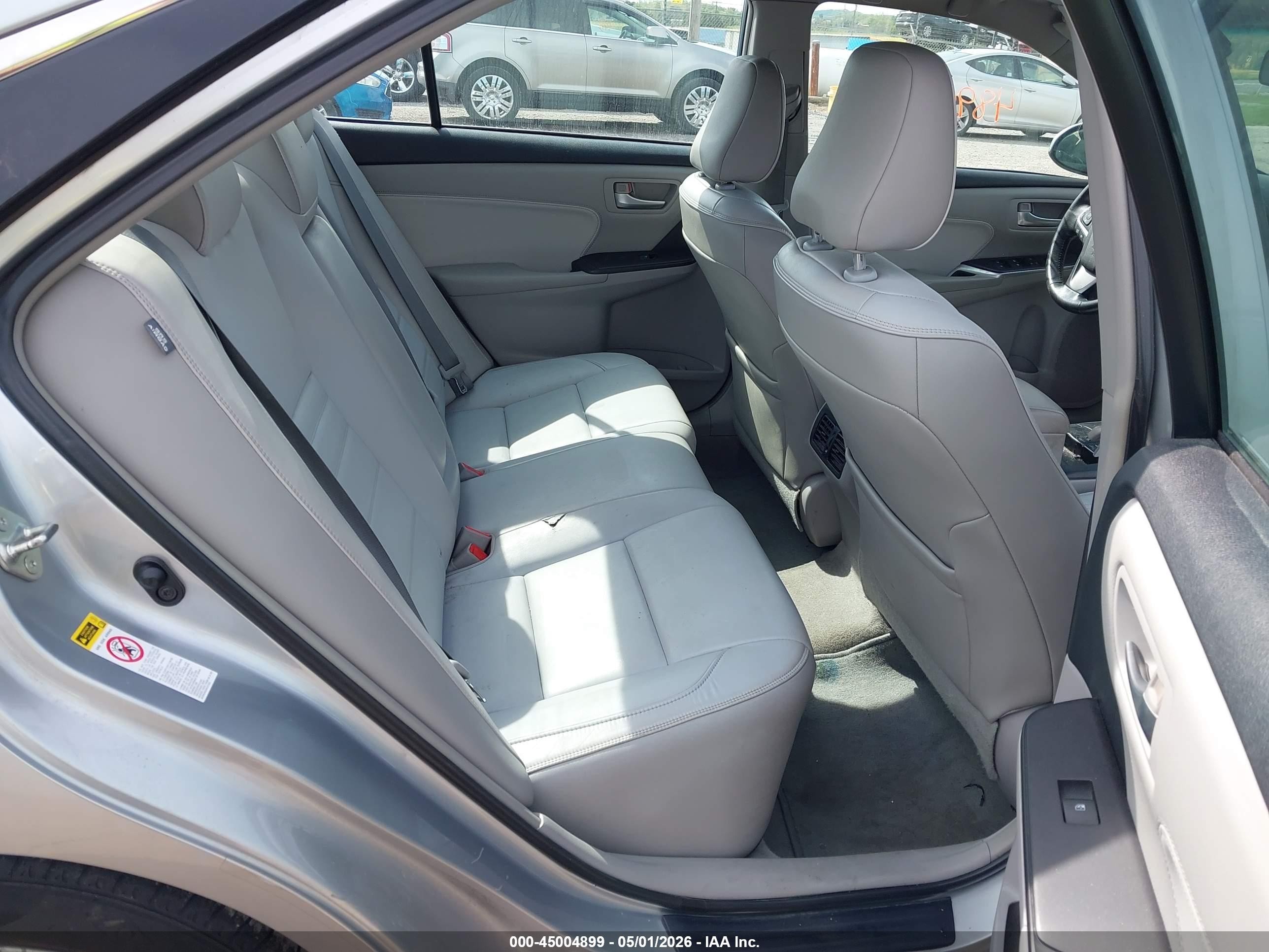 2015 Toyota Camry Le/se/xle/xse Silver vin: 4T4BF1FK7FR499663