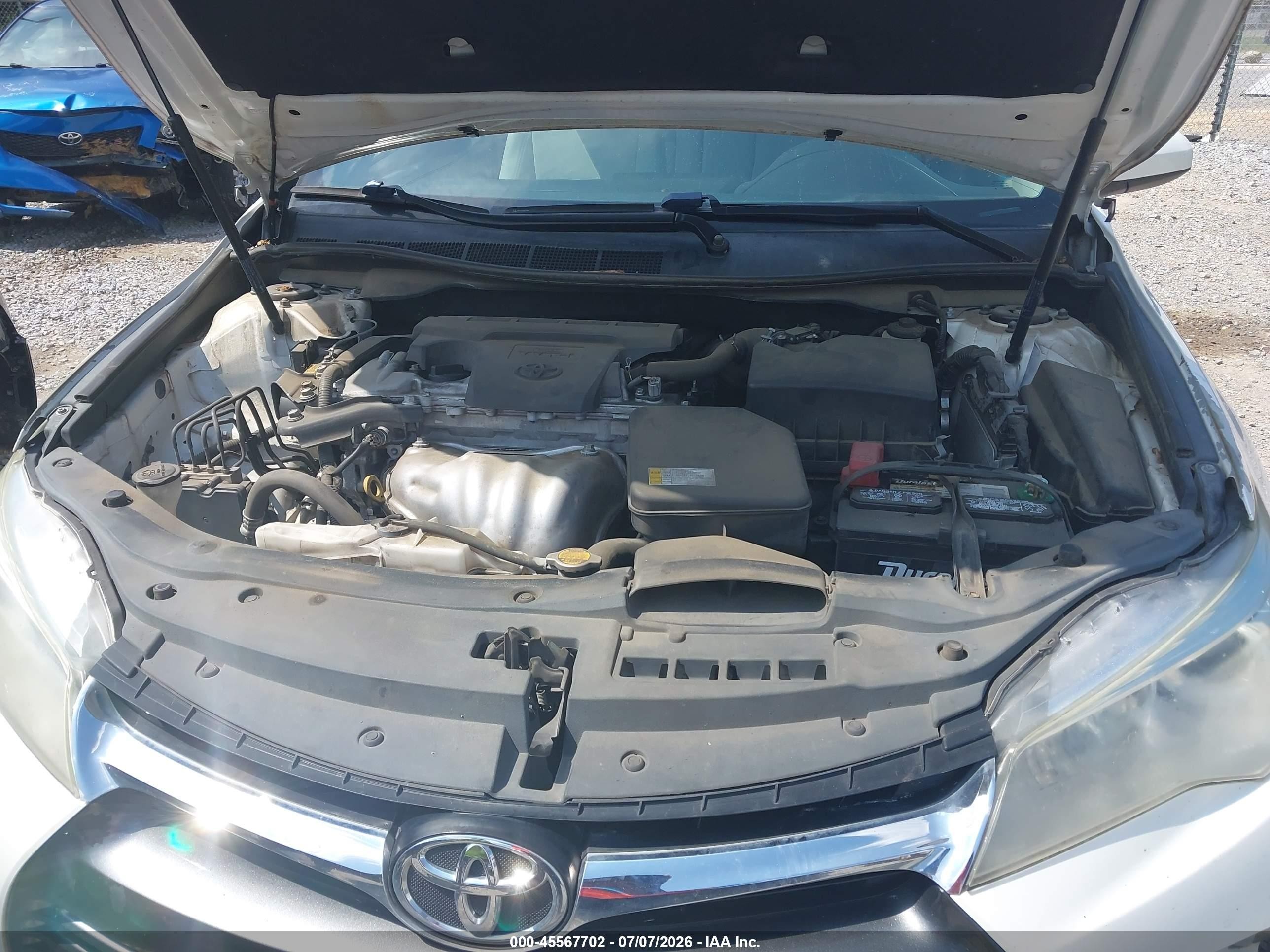 2015 Toyota Camry Le White vin: 4T4BF1FK7FR507356