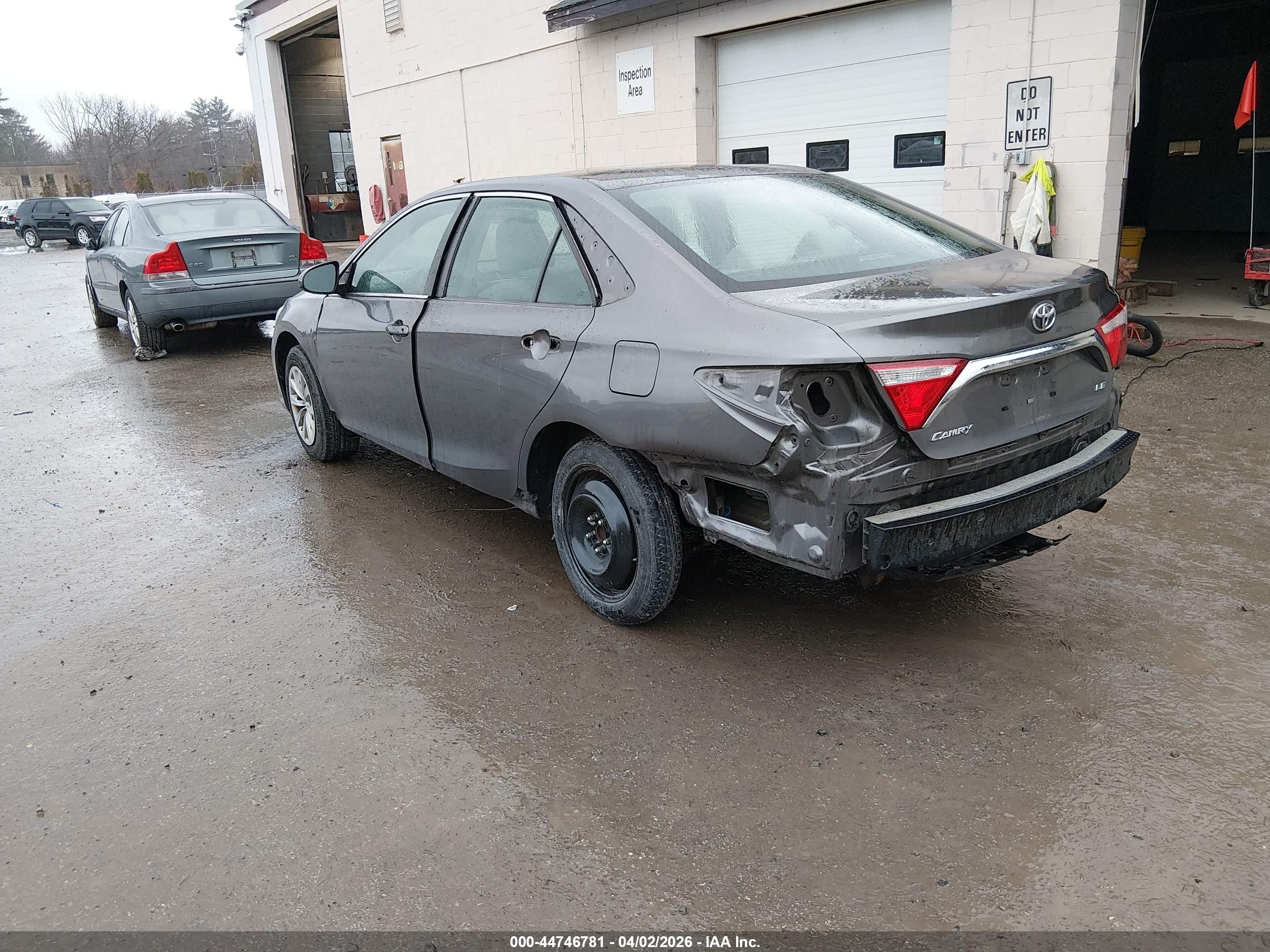 2015 Toyota Camry Le Gray vin: 4T4BF1FK7FR514016