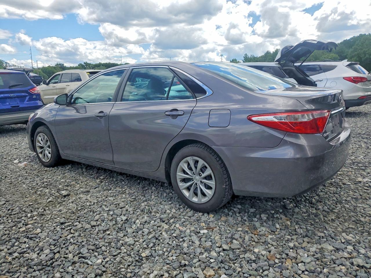 2015 Toyota Camry Le Gray vin: 4T4BF1FK7FR514274