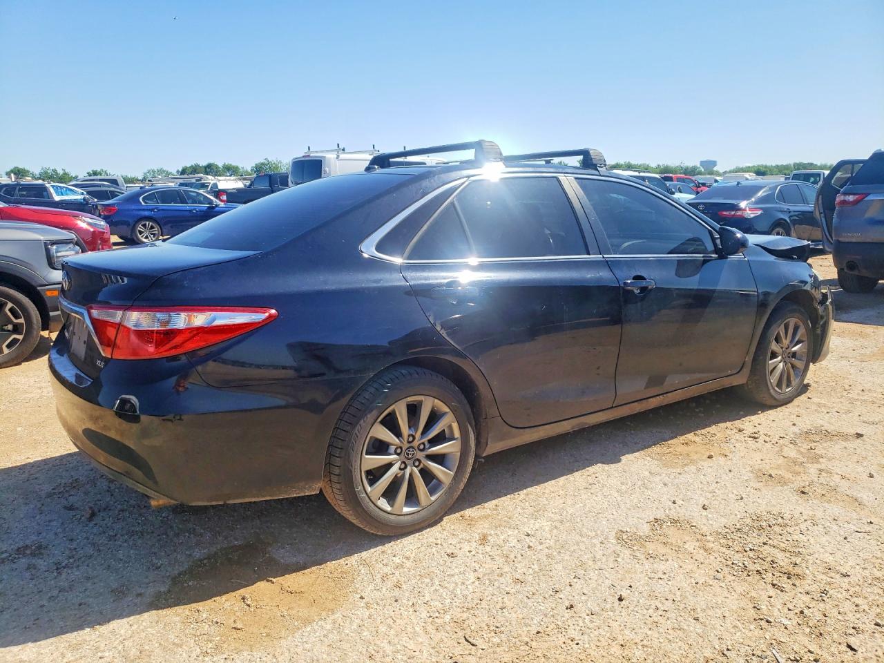 2016 Toyota Camry Xle Black vin: 4T4BF1FK7GR559524