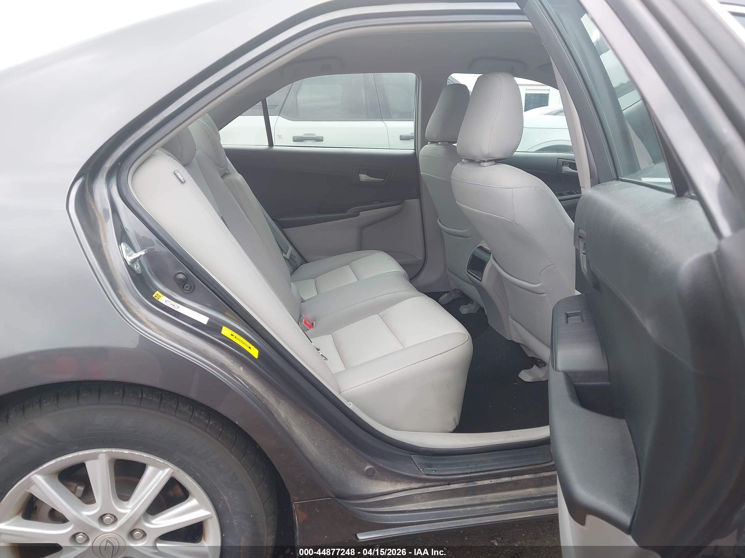 2012 Toyota Camry Le Серый vin: 4T4BF1FK8CR157375