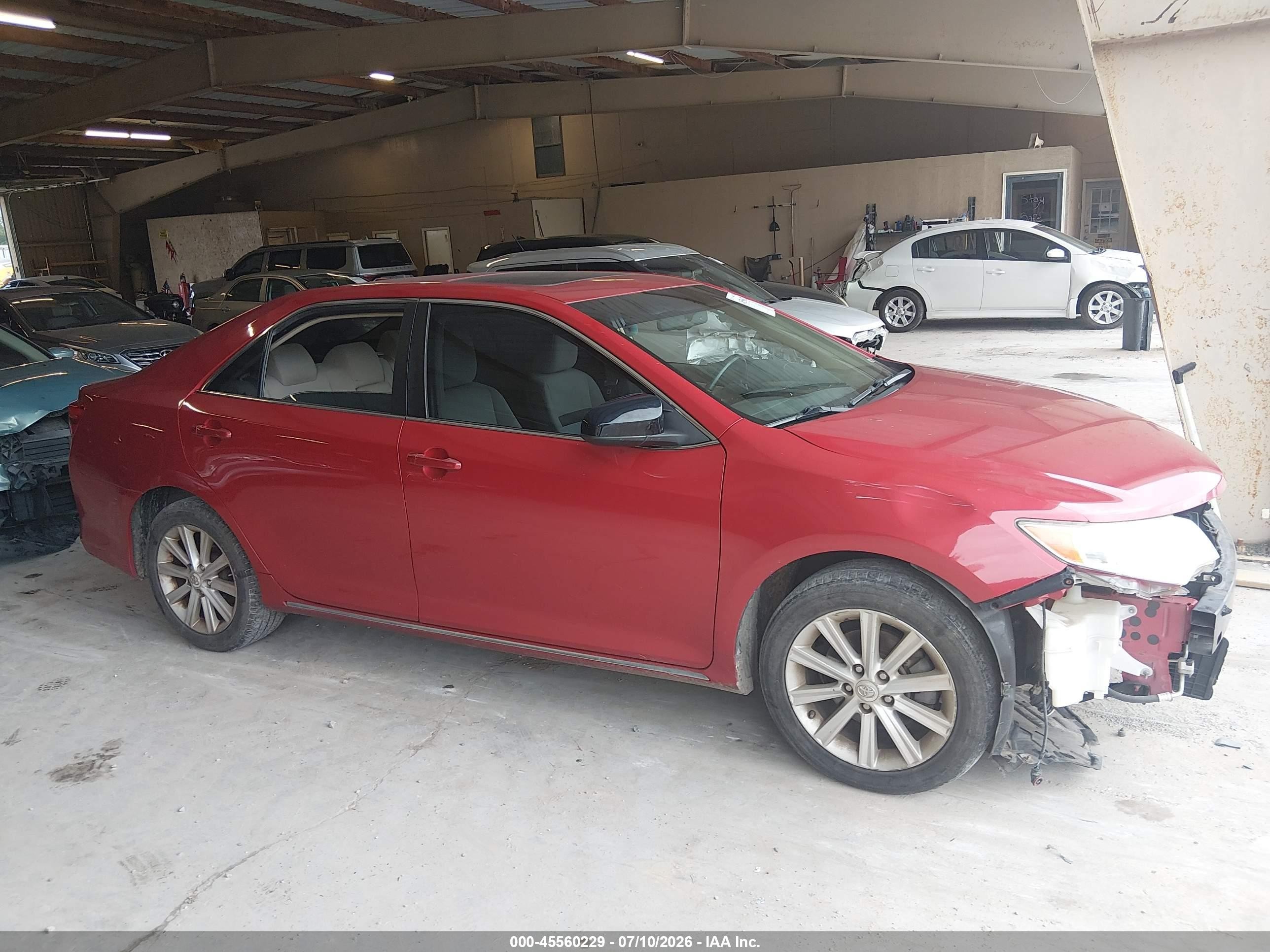 2012 Toyota Camry Xle Red vin: 4T4BF1FK8CR164147