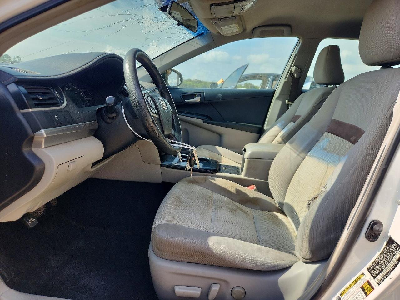 2012 Toyota Camry Le Белый vin: 4T4BF1FK8CR197181