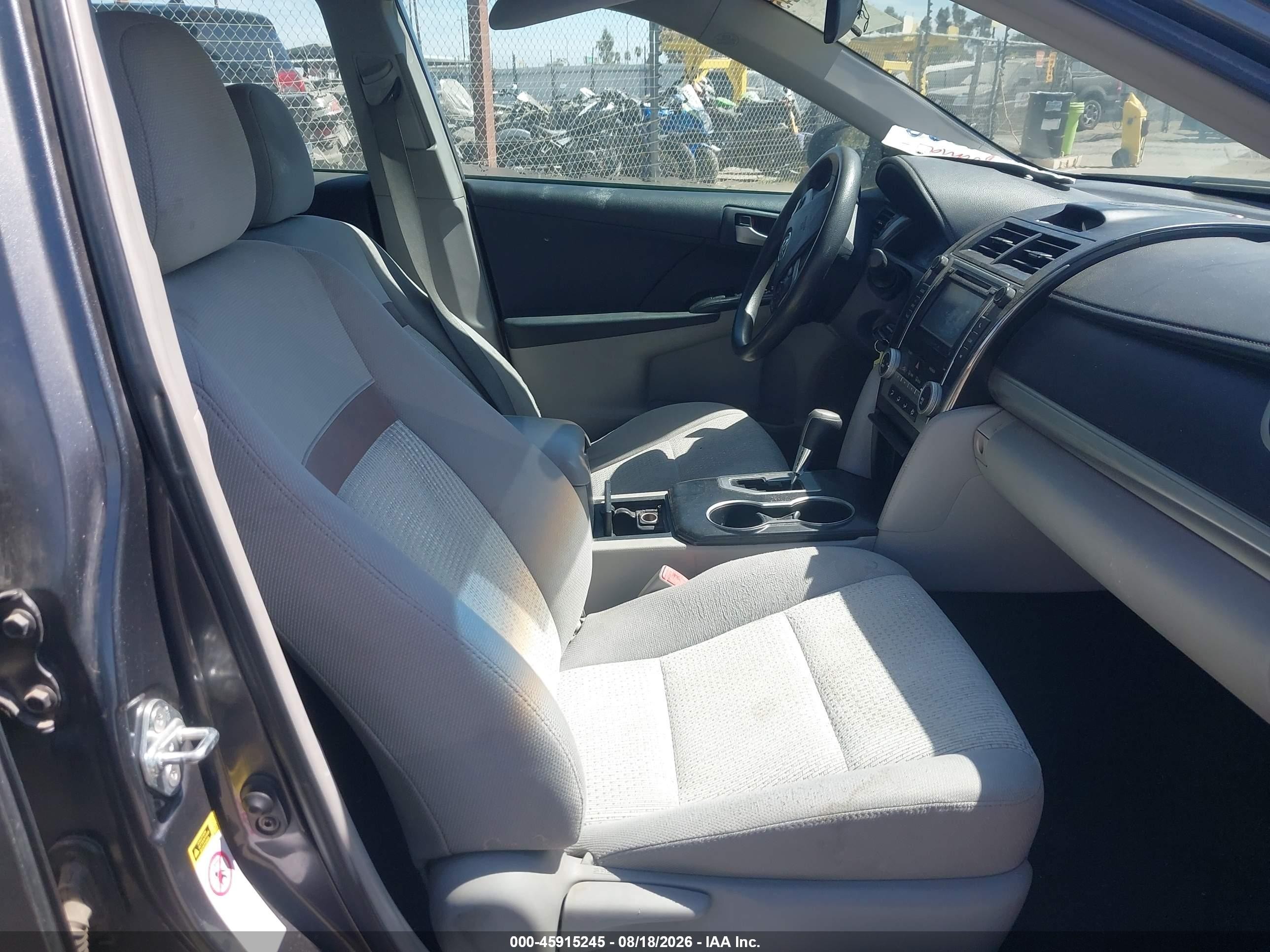 2012 Toyota Camry Le Gray vin: 4T4BF1FK8CR212939