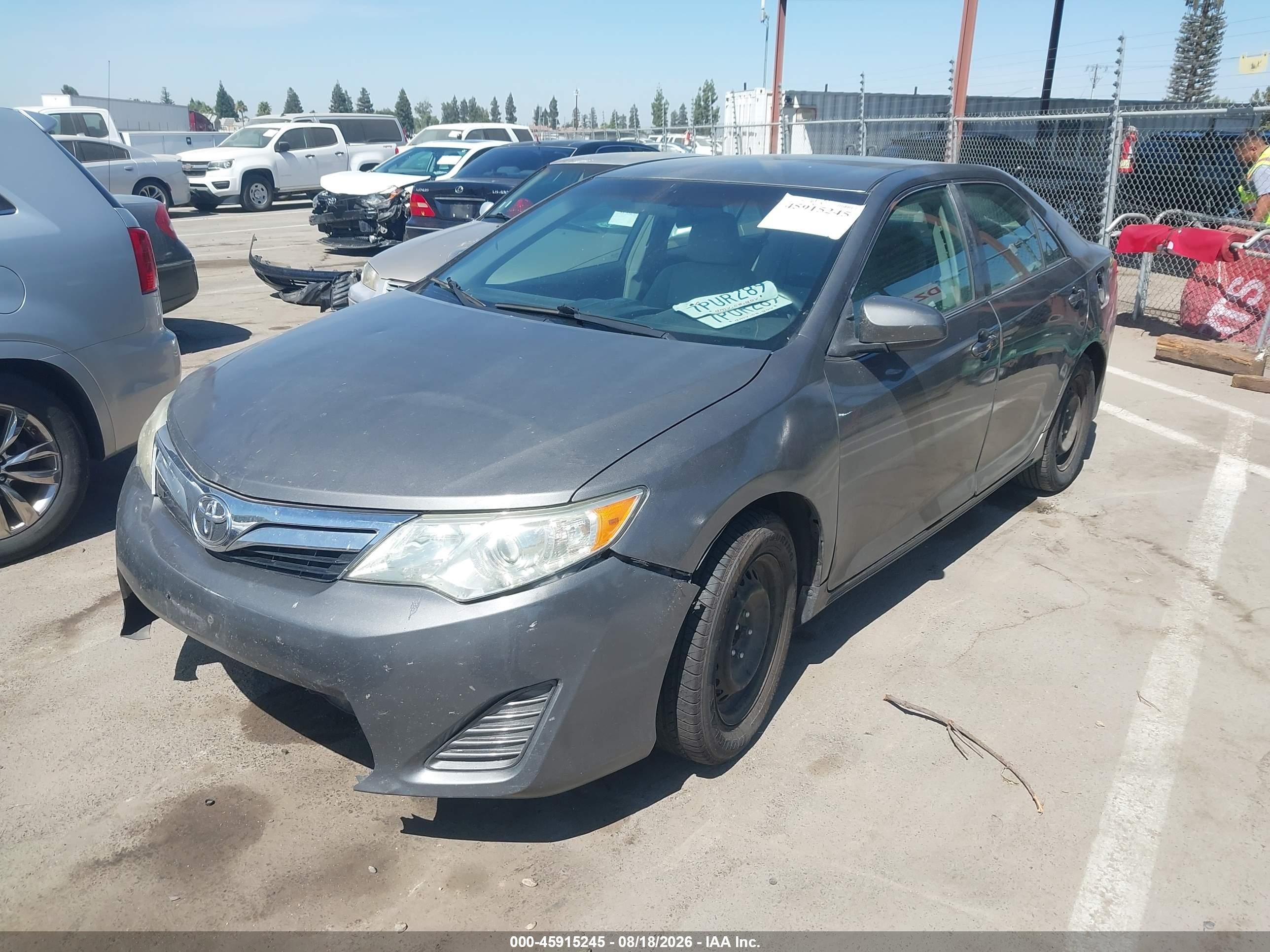 2012 Toyota Camry Le Gray vin: 4T4BF1FK8CR212939