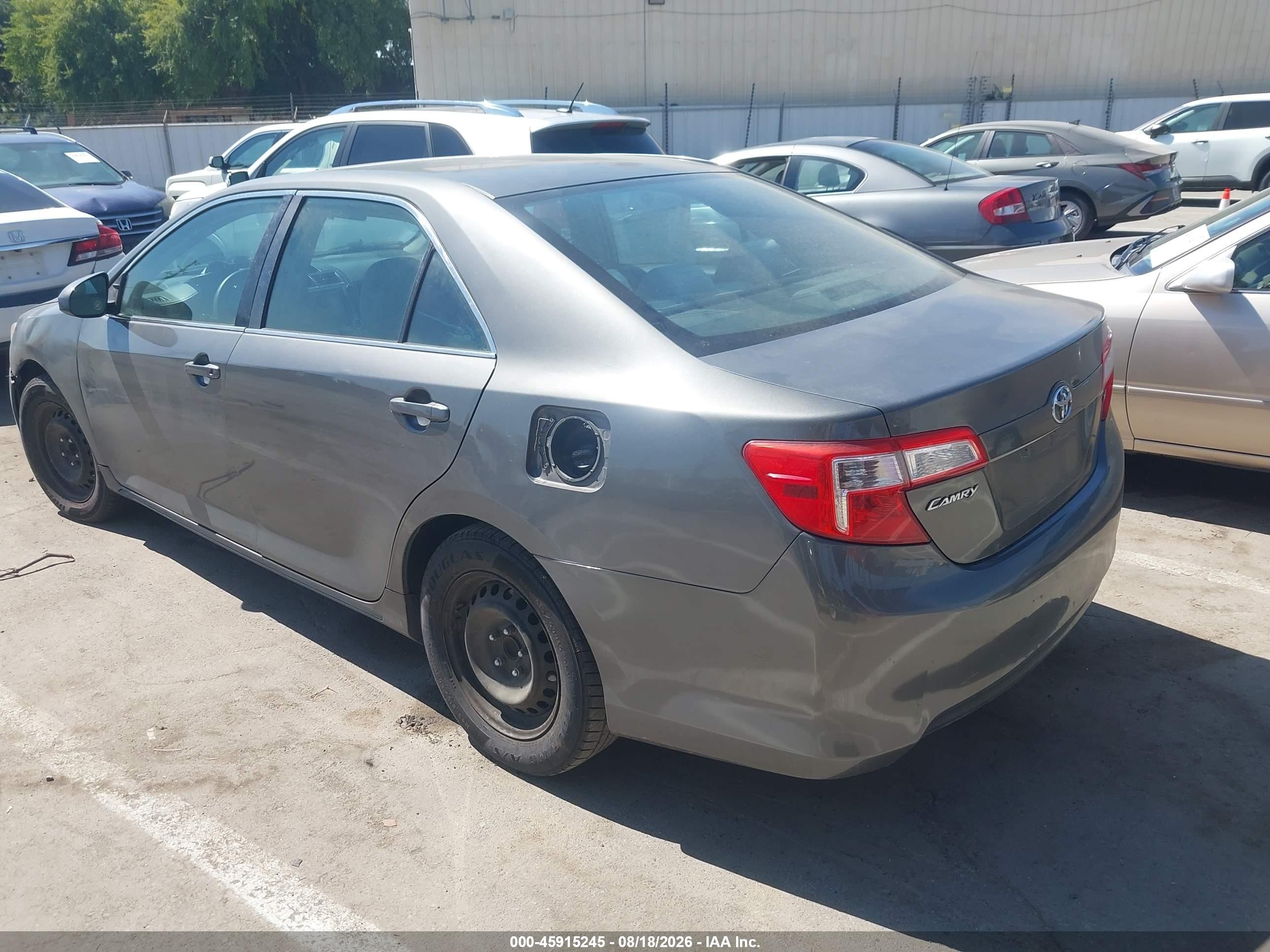 2012 Toyota Camry Le Gray vin: 4T4BF1FK8CR212939