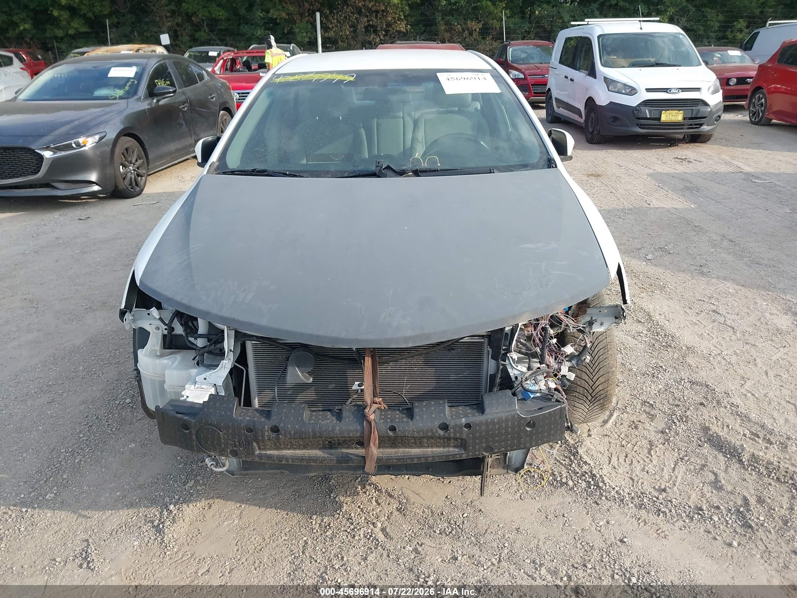 2012 Toyota Camry Le White vin: 4T4BF1FK8CR214979