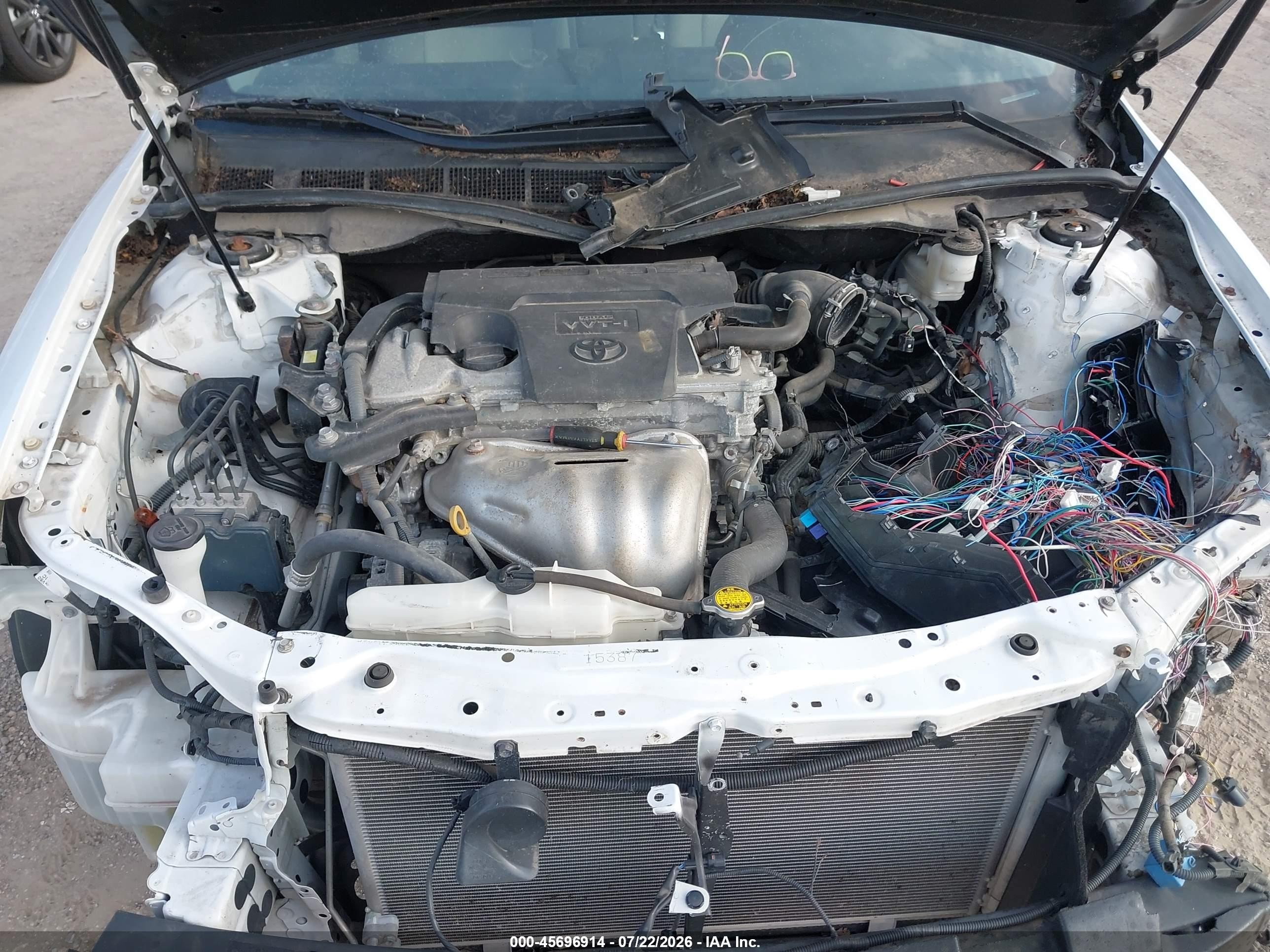 2012 Toyota Camry Le White vin: 4T4BF1FK8CR214979
