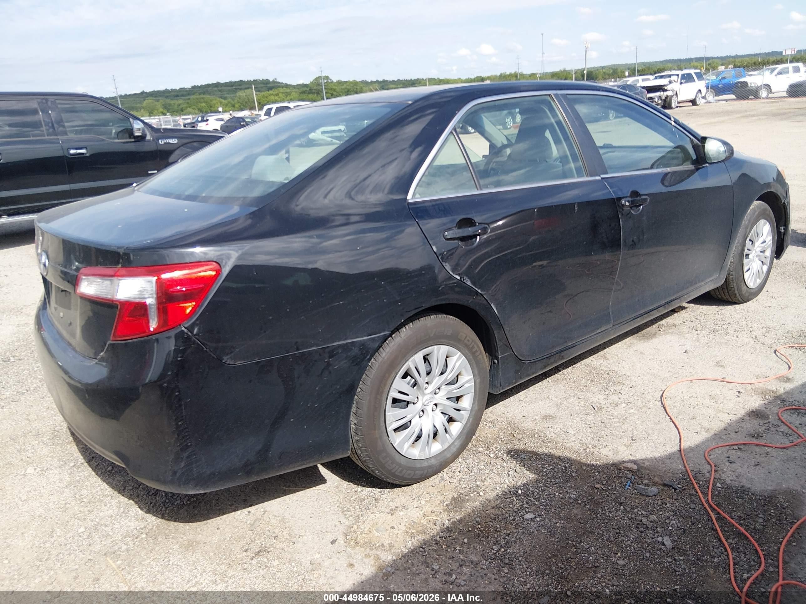2012 Toyota Camry L Черный vin: 4T4BF1FK8CR243138