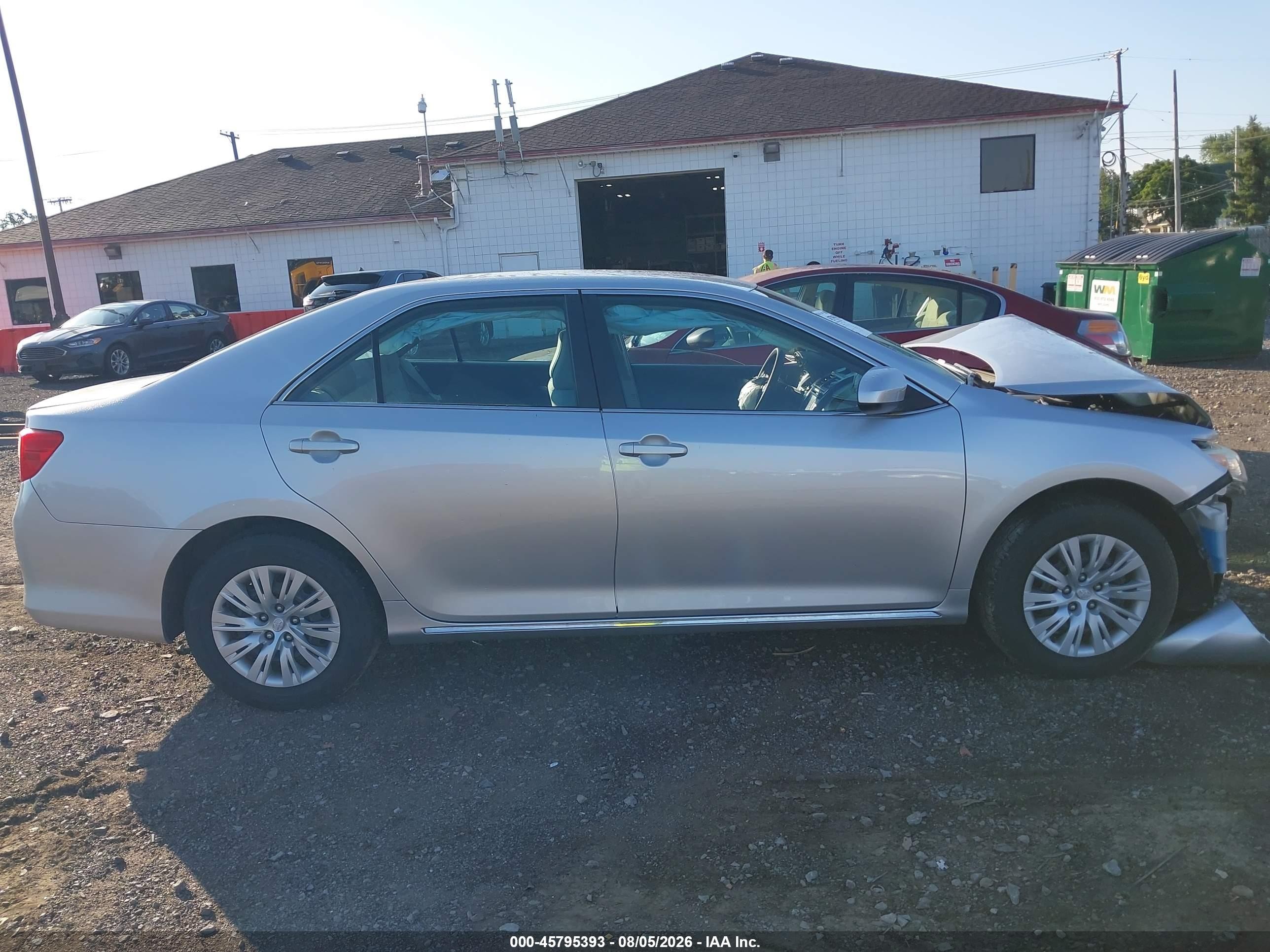 2012 Toyota Camry Le Silver vin: 4T4BF1FK8CR251367