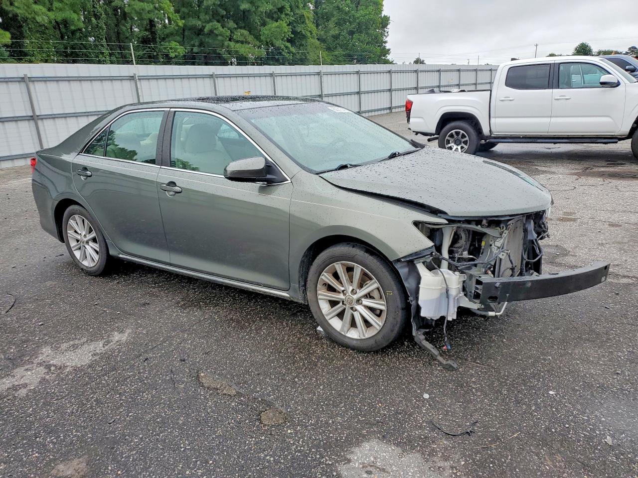 2012 Toyota Camry Xle Зеленый vin: 4T4BF1FK8CR271392