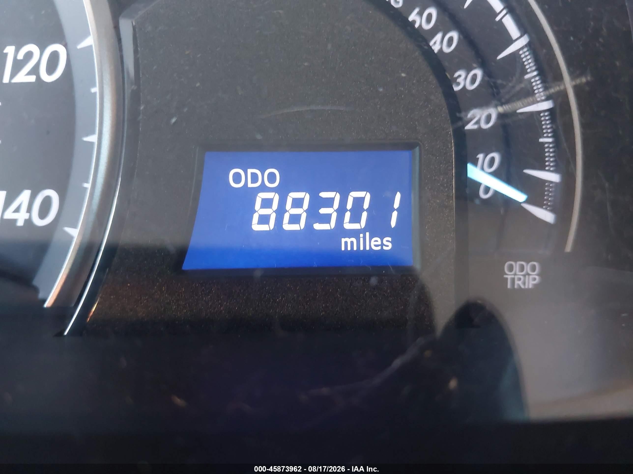 2013 Toyota Camry Le Серебряный vin: 4T4BF1FK8DR277646