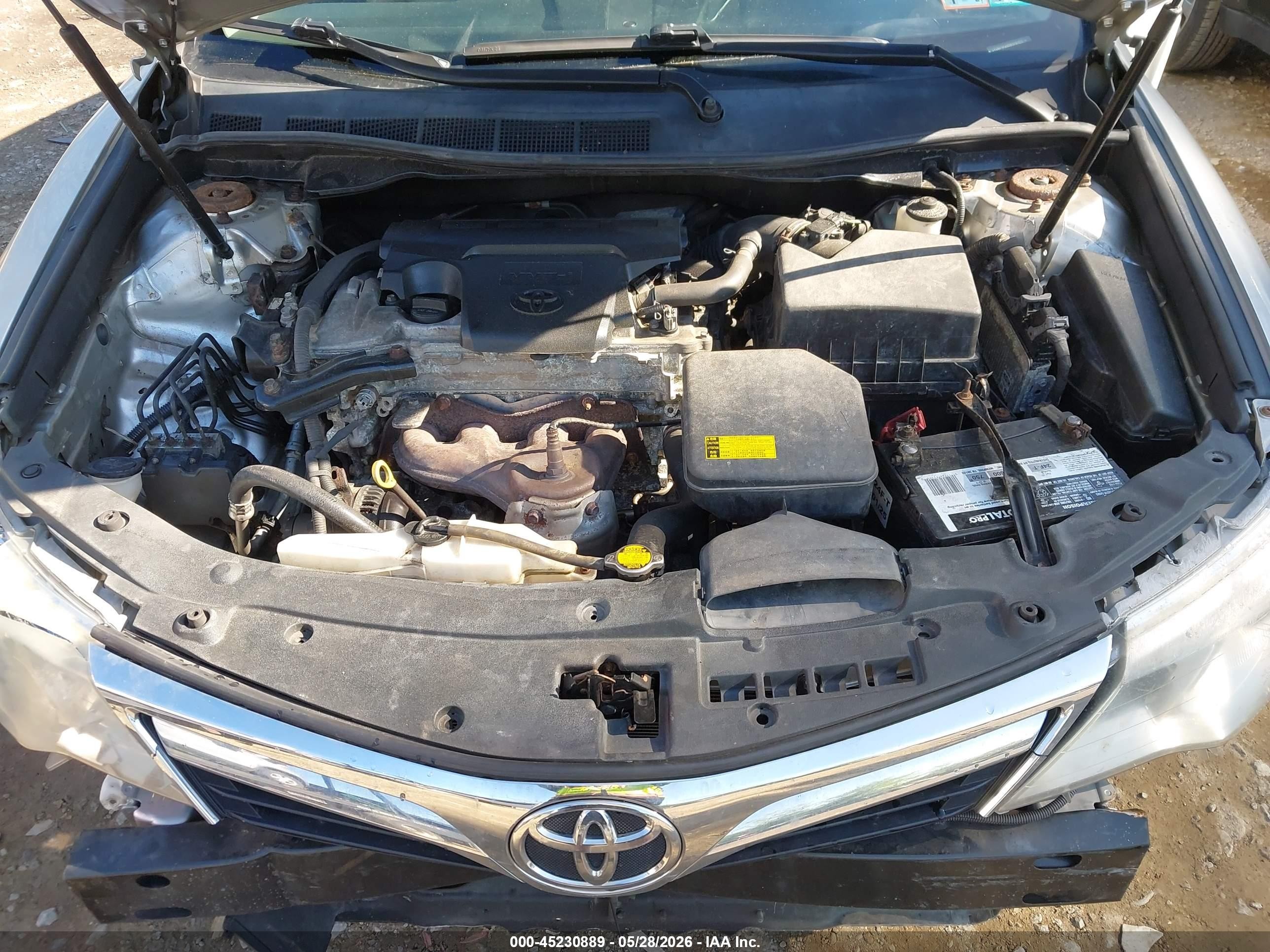 2013 Toyota Camry Le Silver vin: 4T4BF1FK8DR278151
