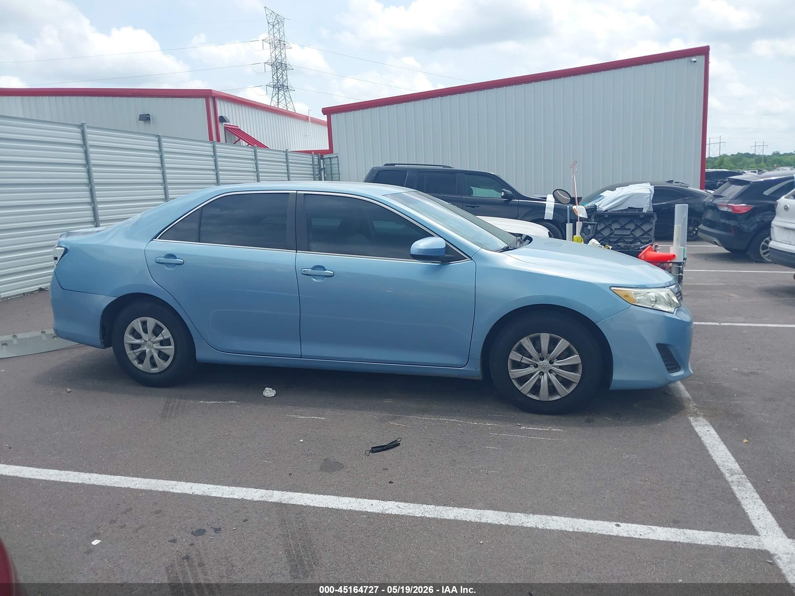2013 Toyota Camry L Light Blue vin: 4T4BF1FK8DR305431