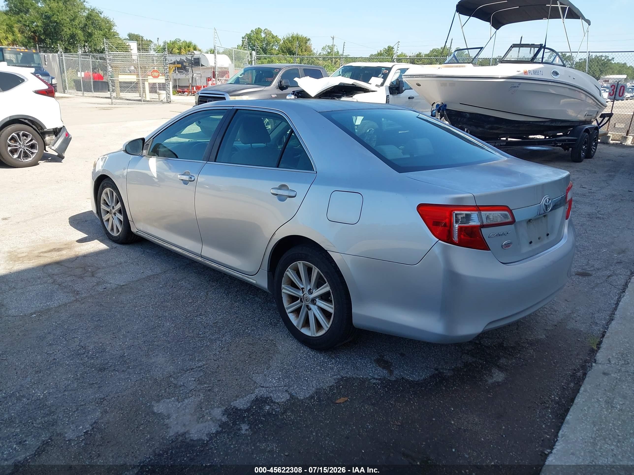2013 Toyota Camry Xle Silver vin: 4T4BF1FK8DR313125