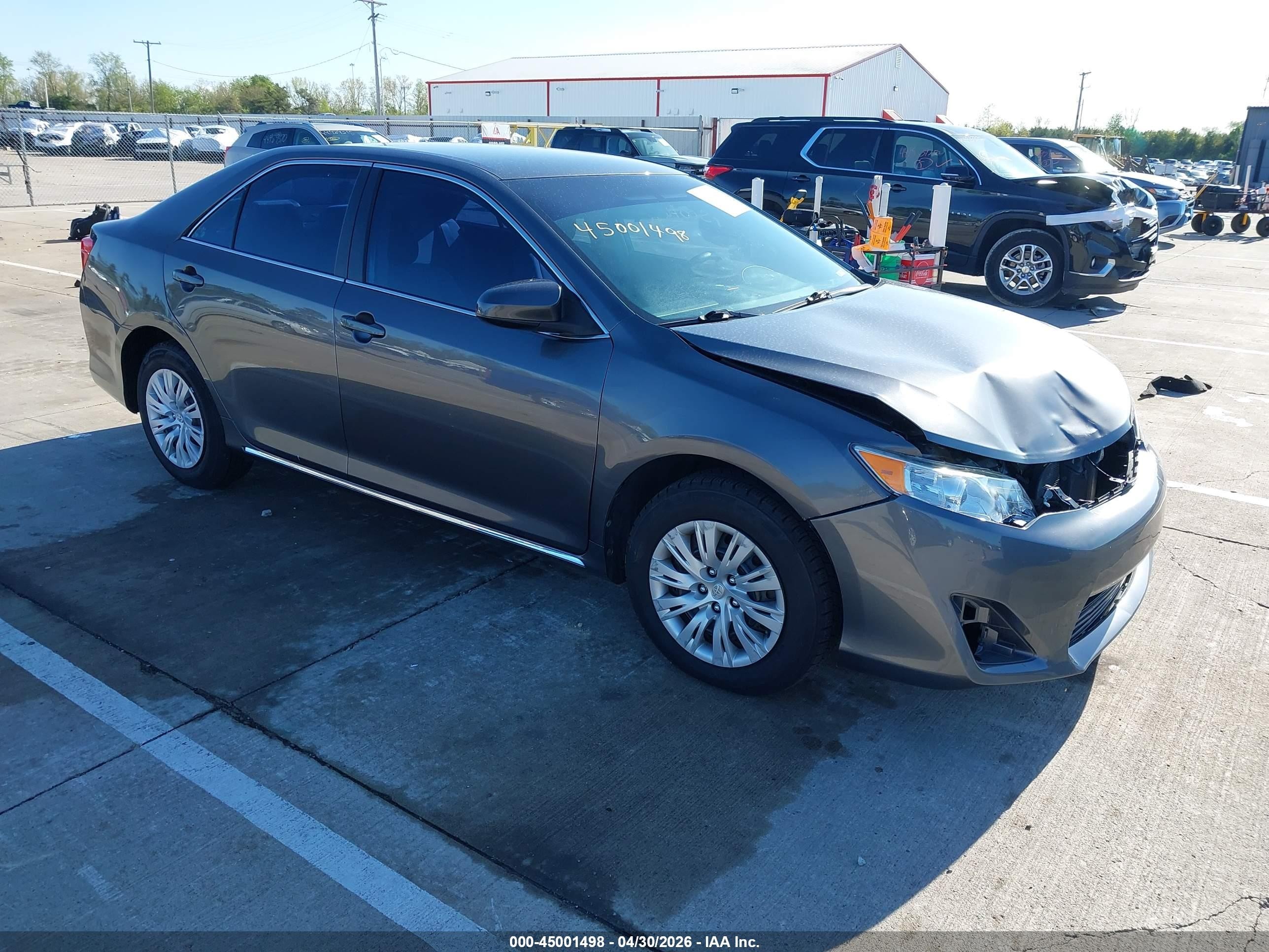 2013 Toyota Camry Le Gray vin: 4T4BF1FK8DR314811