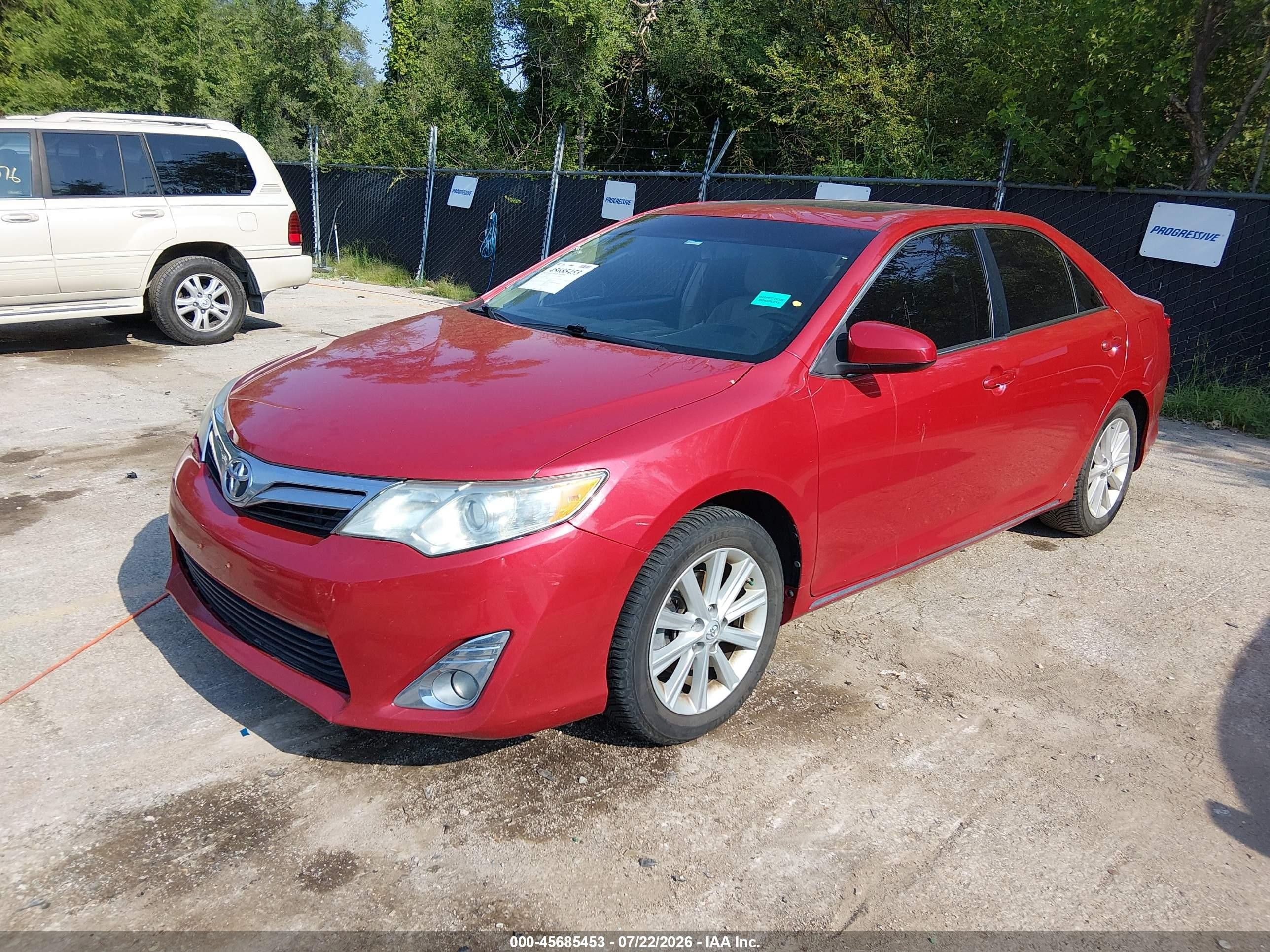 2013 Toyota Camry Xle Красный vin: 4T4BF1FK8DR323539