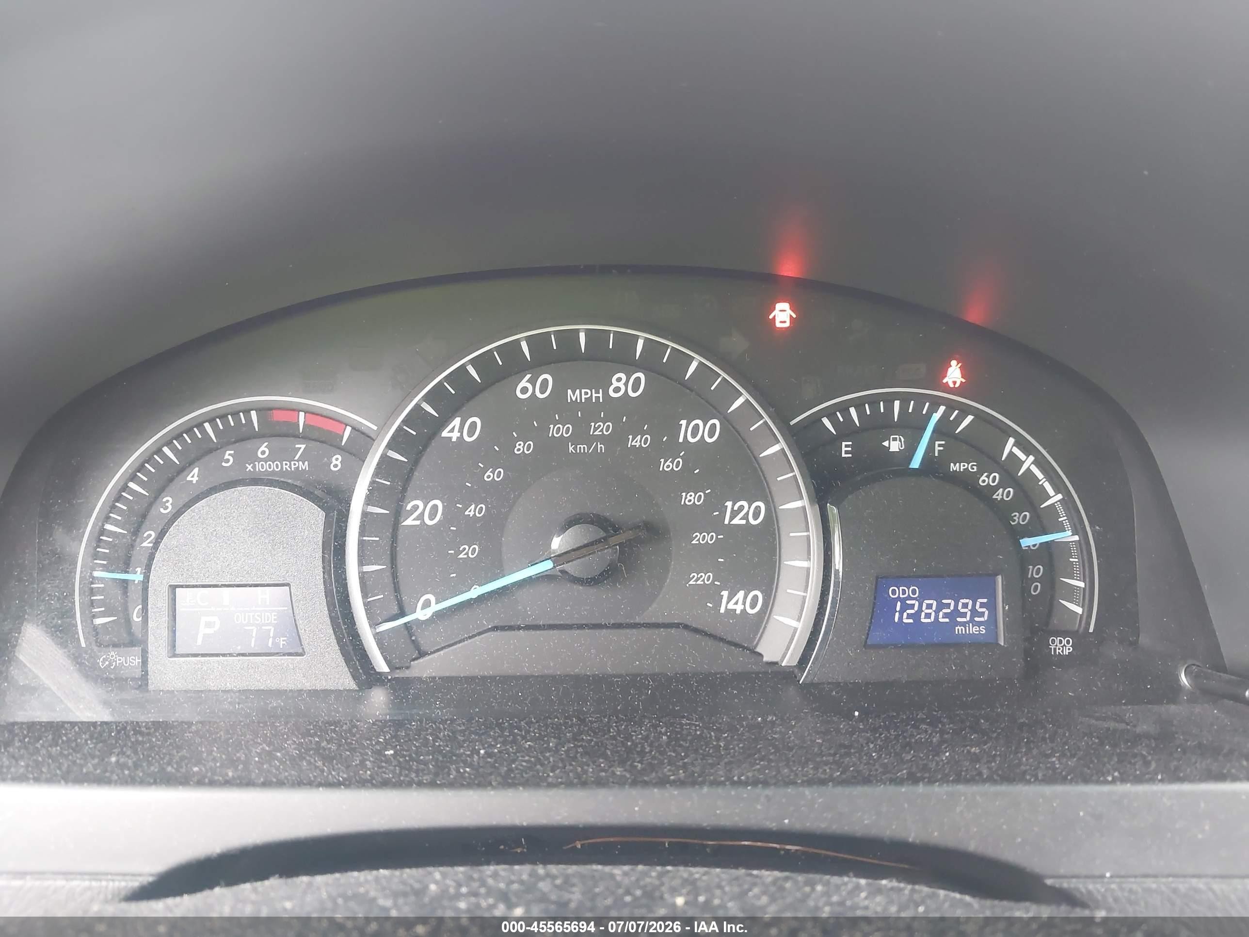 2013 Toyota Camry Le Light Blue vin: 4T4BF1FK8DR327719