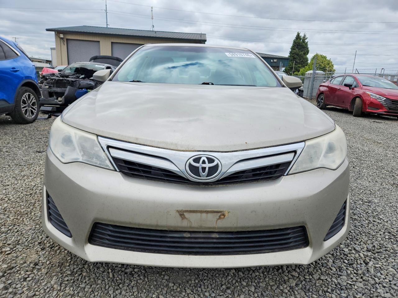 2013 Toyota Camry L Tan vin: 4T4BF1FK8DR334928