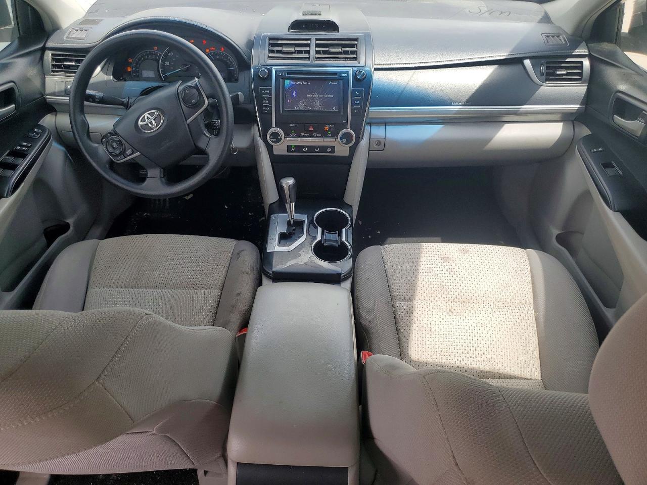 2013 Toyota Camry Le Silver vin: 4T4BF1FK8DR336064