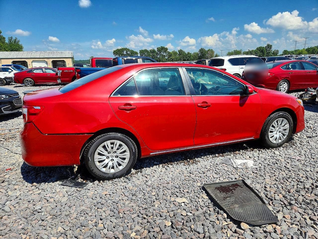 2014 Toyota Camry Le Red vin: 4T4BF1FK8ER353349