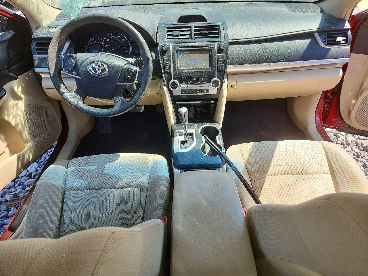 2014 Toyota Camry Le Red vin: 4T4BF1FK8ER353349