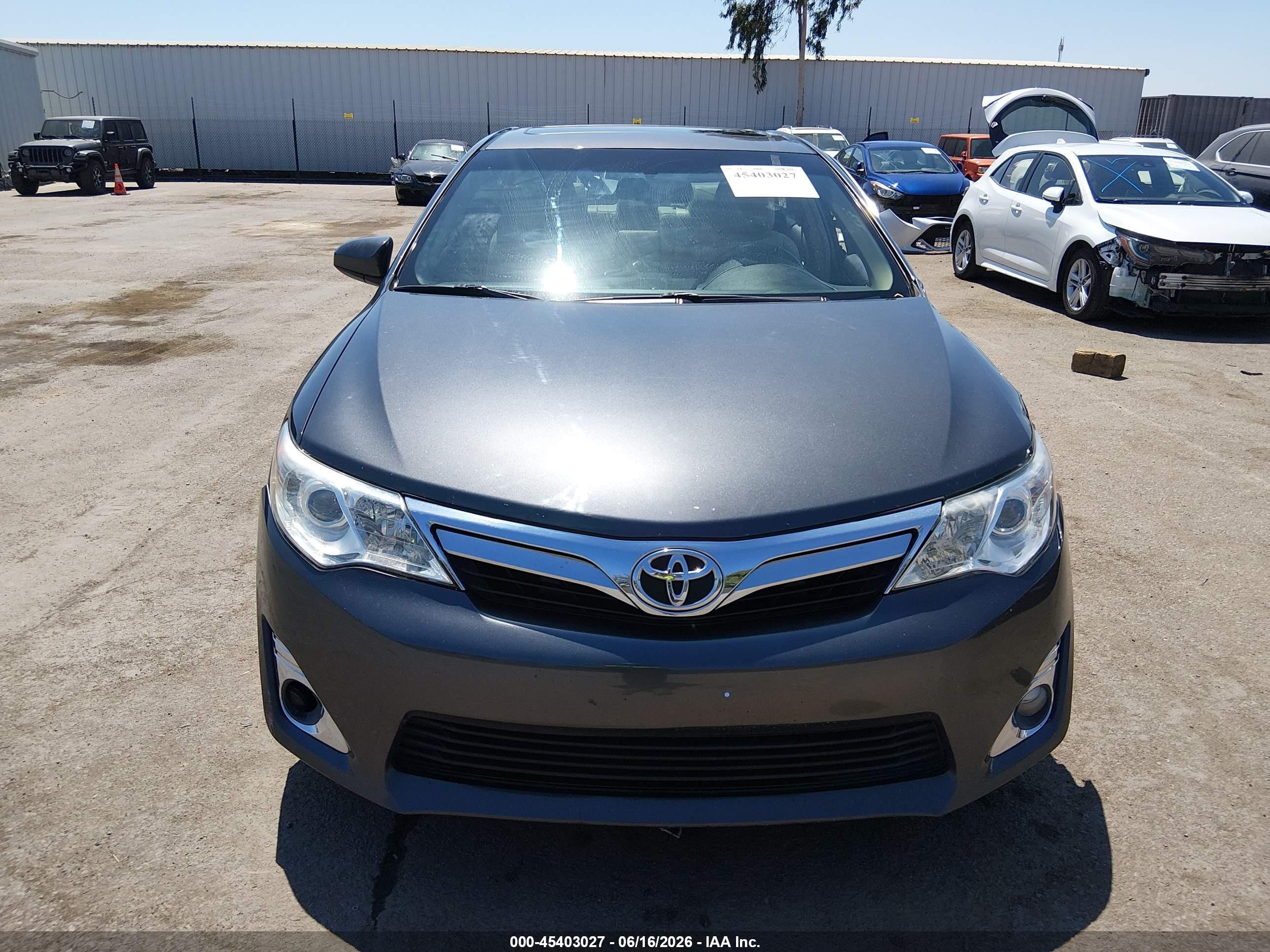 2014 Toyota Camry Xle Серый vin: 4T4BF1FK8ER362777