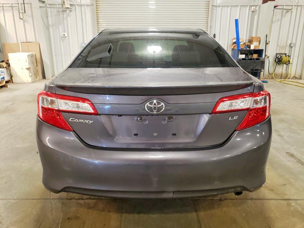 2014 Toyota Camry Gray vin: 4T4BF1FK8ER374928