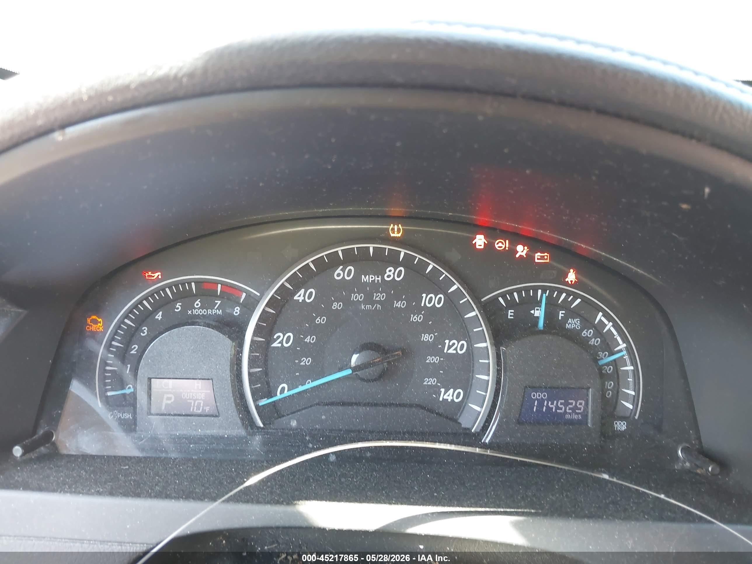 2014 Toyota Camry Le Gray vin: 4T4BF1FK8ER382835