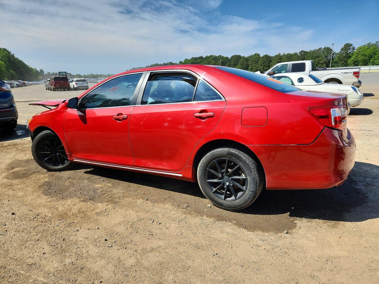 2014 Toyota Camry Le Red vin: 4T4BF1FK8ER383449