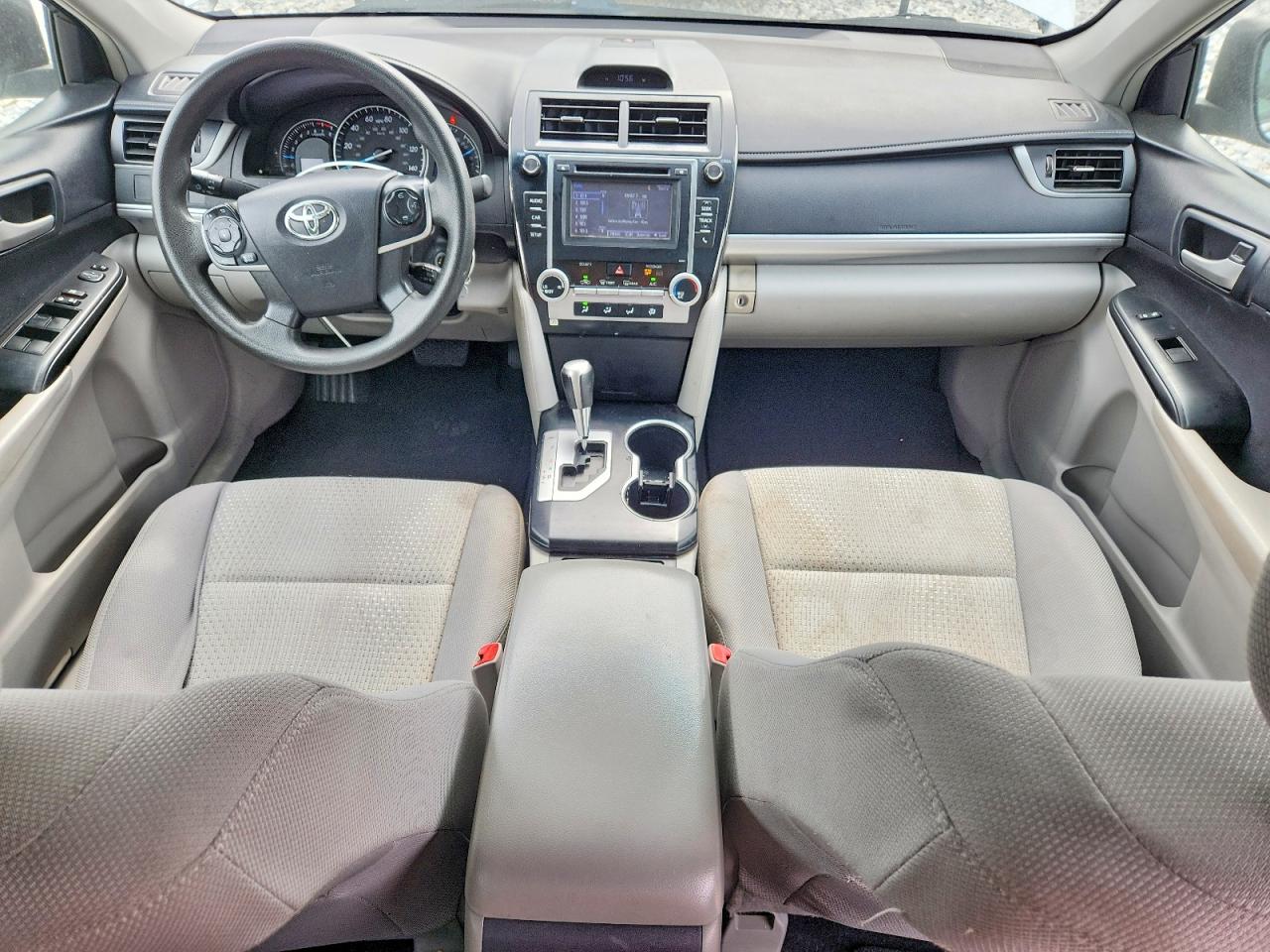 2014 Toyota Camry Le Silver vin: 4T4BF1FK8ER384813